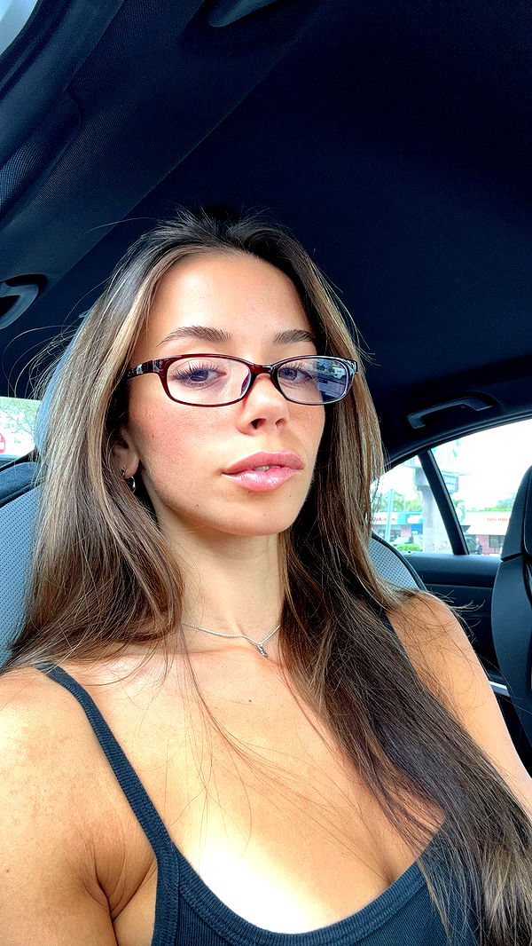 sadie.mckenna image ~ Altpins