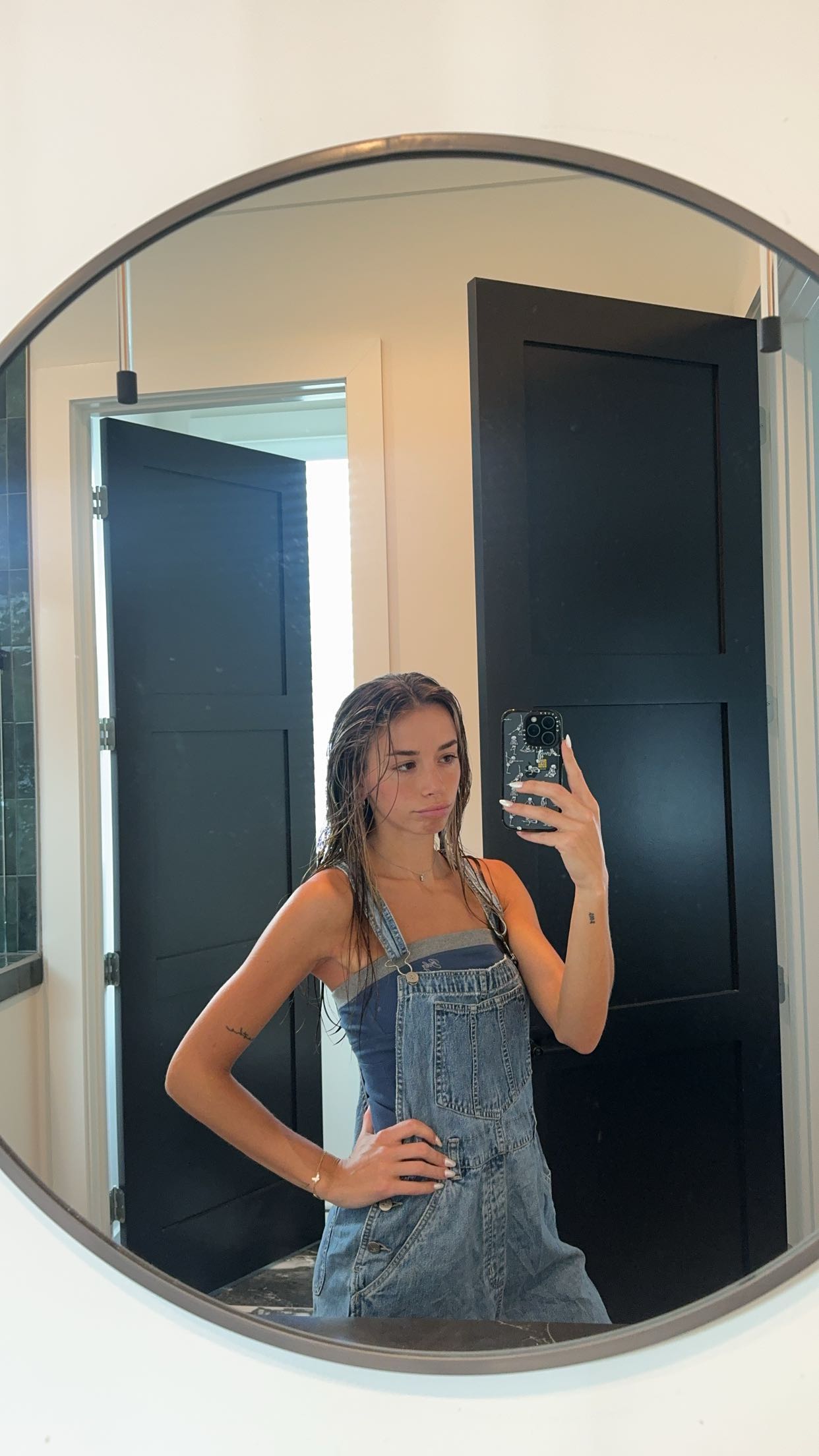 sadie.mckenna snapchat image archive image