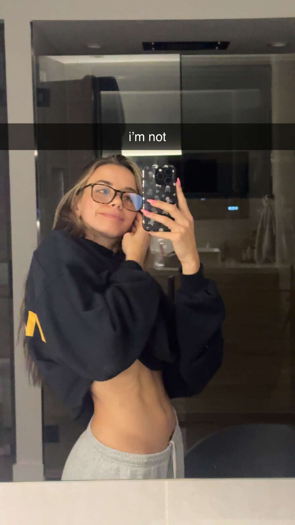 sadie.mckenna snapchat image archive image