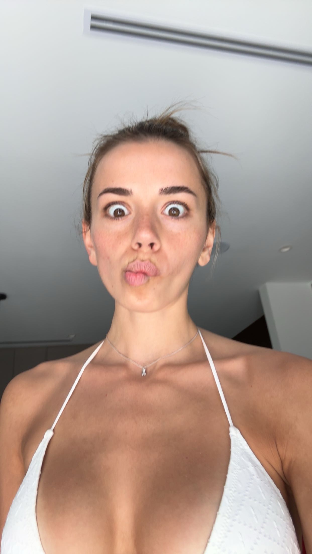 sadie.mckenna snapchat image archive image