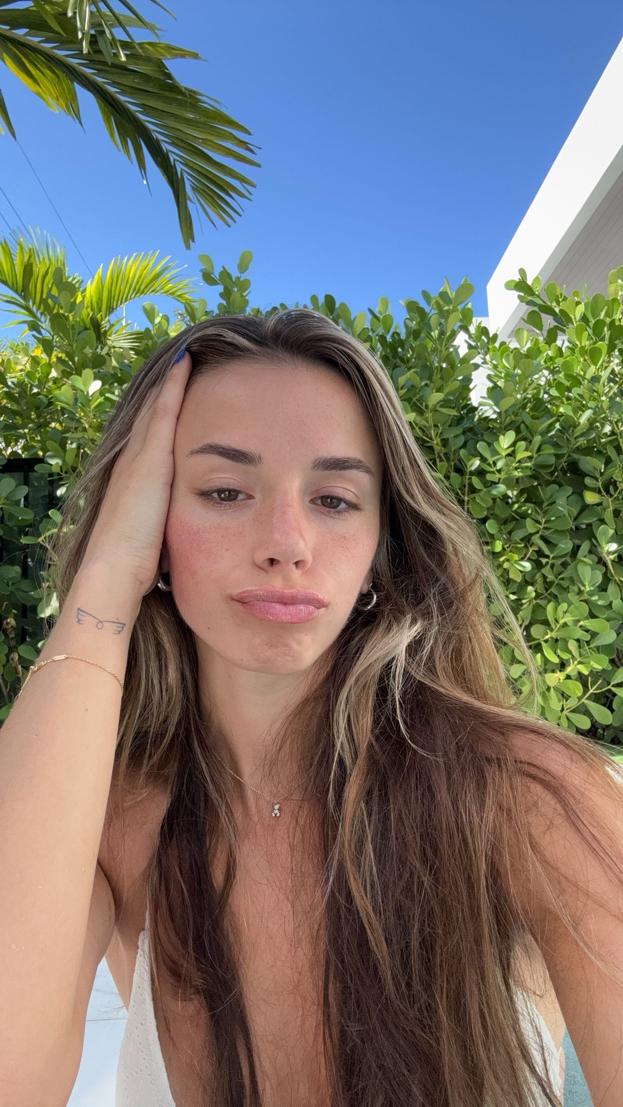 sadie.mckenna snapchat image archive image