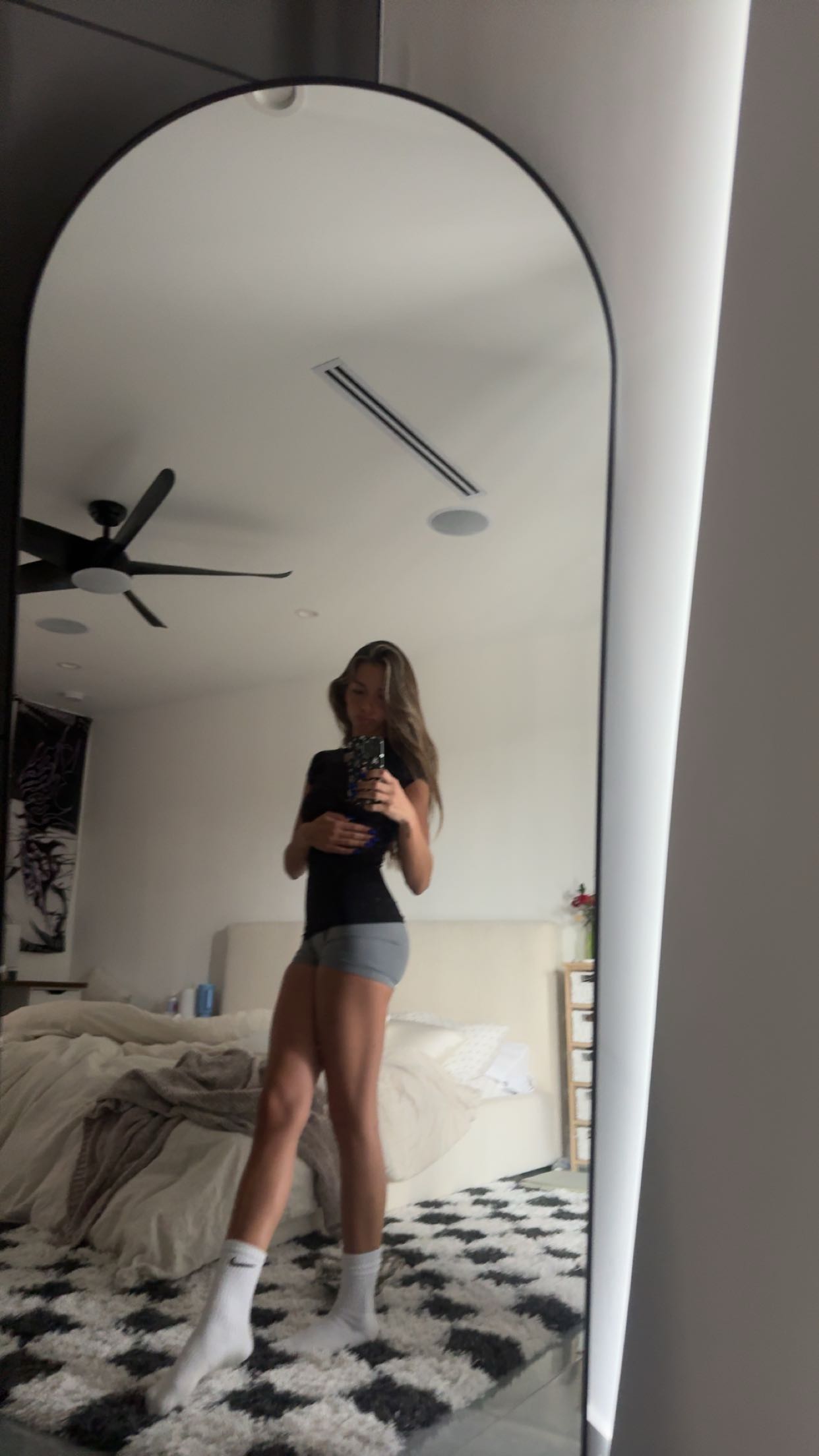 sadie.mckenna snapchat image archive image