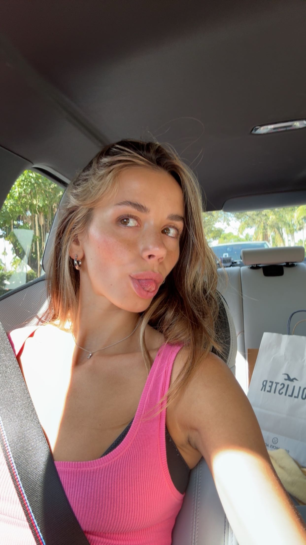 sadie.mckenna snapchat image archive image