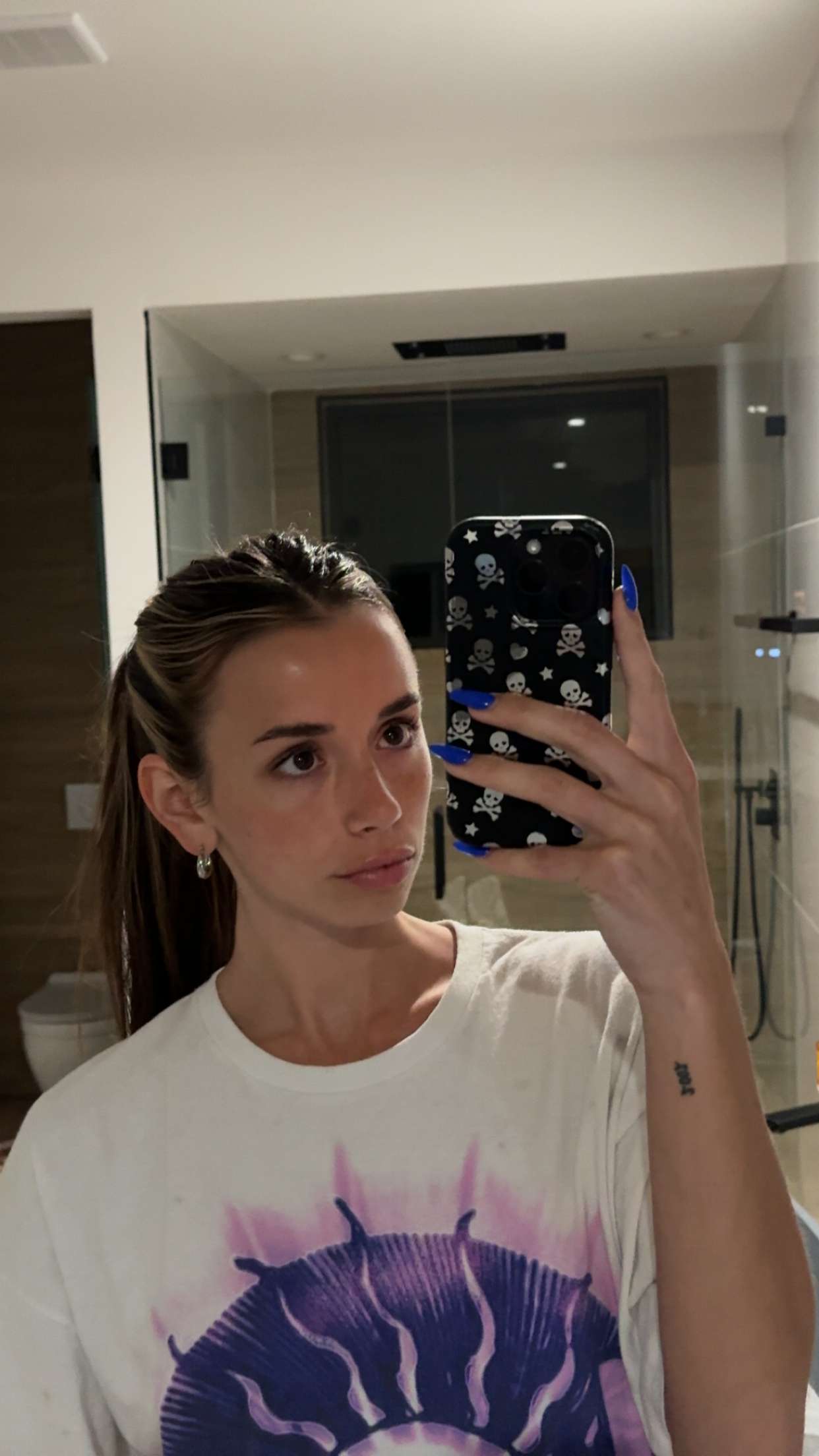 sadie.mckenna snapchat image archive image