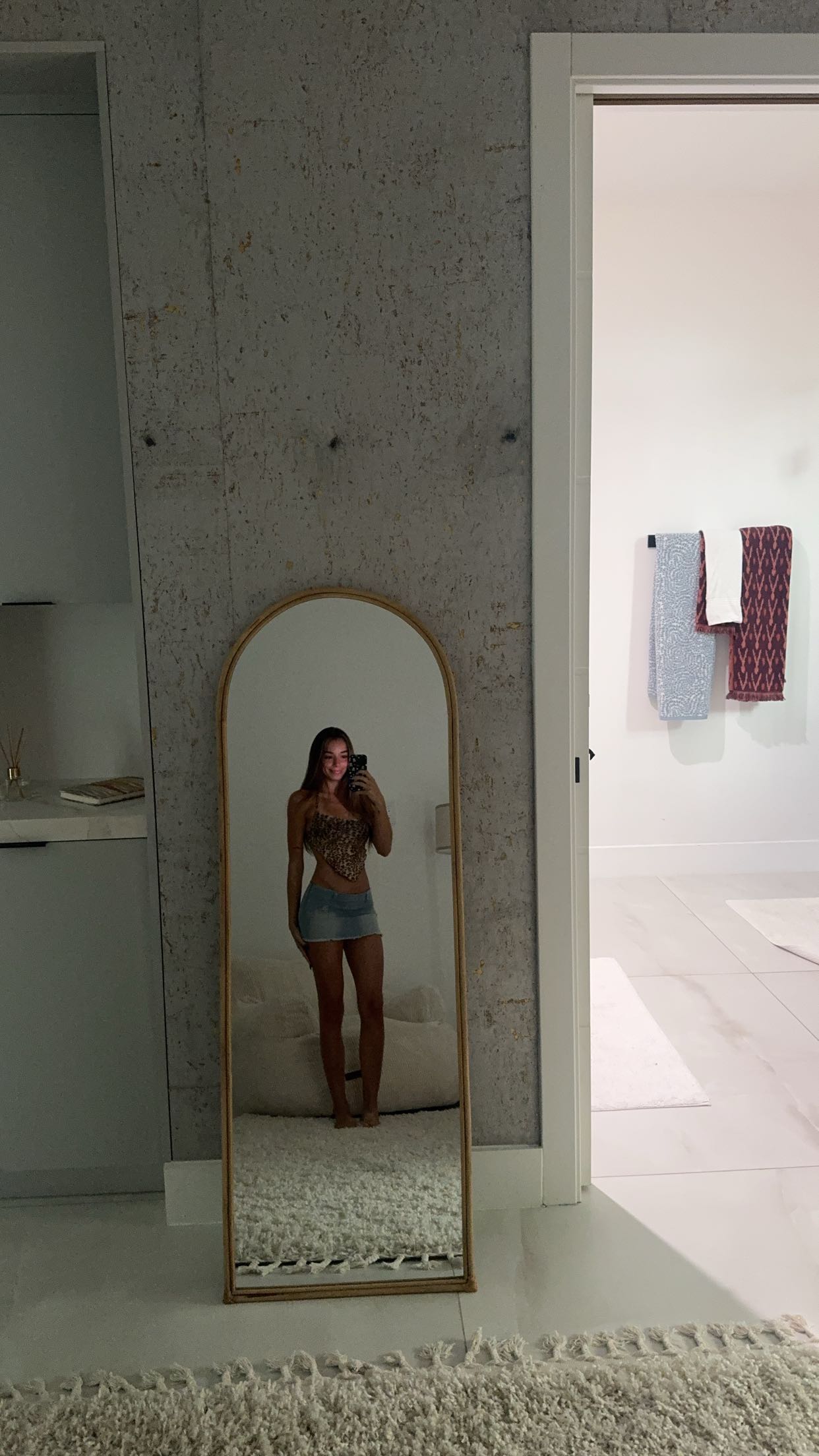 sadie.mckenna snapchat image archive image