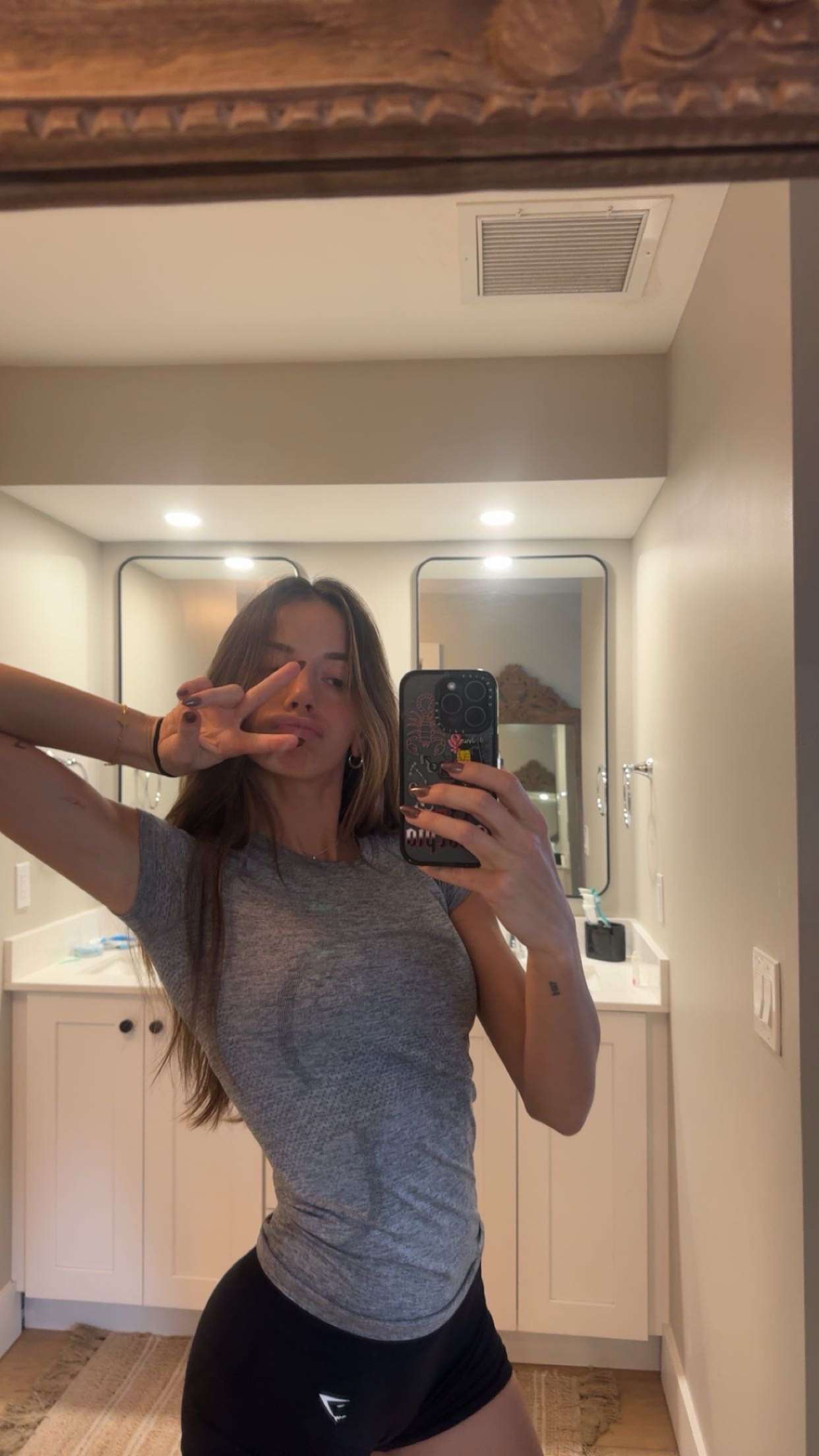 sadie.mckenna snapchat image archive image