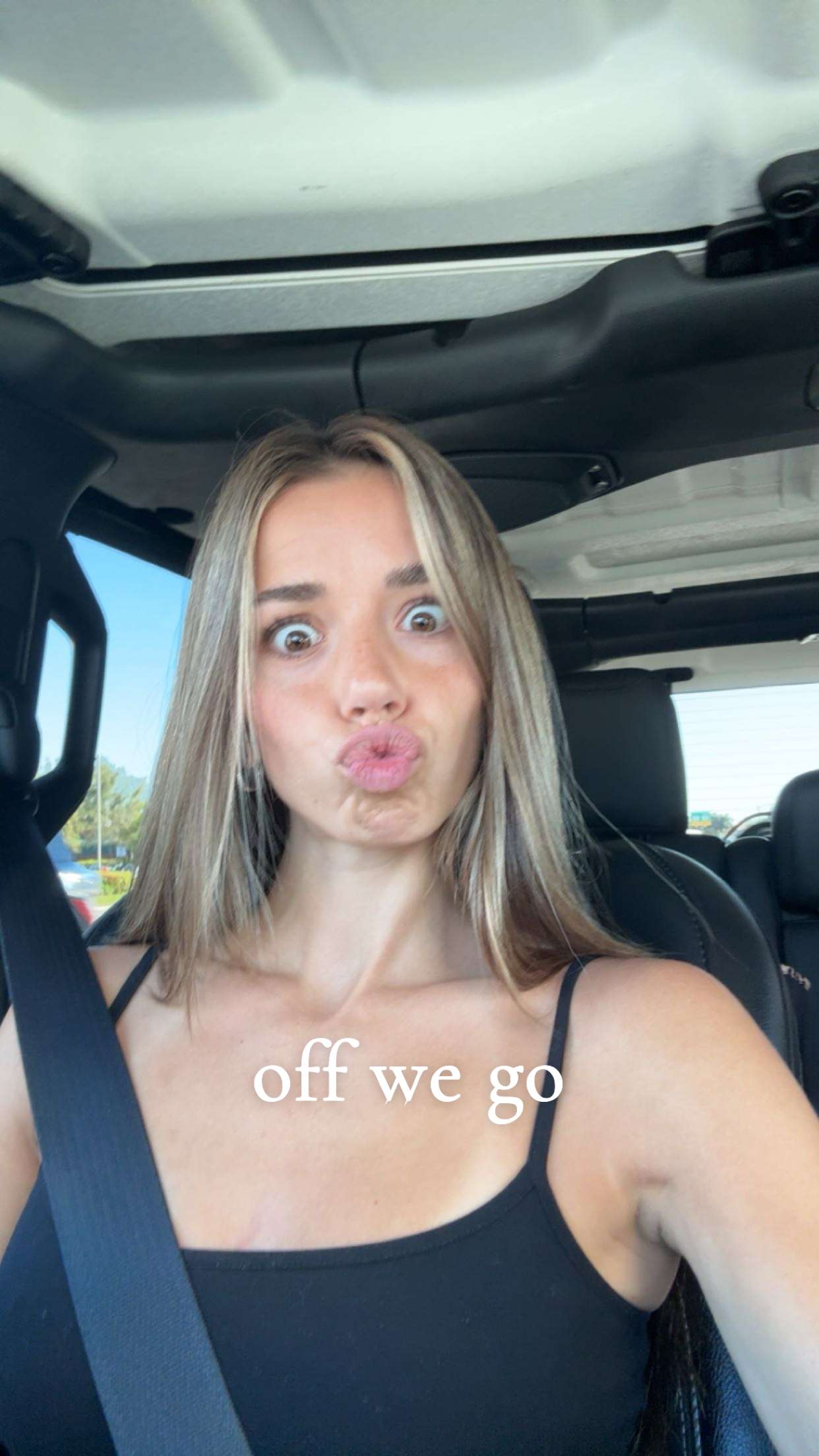 sadie.mckenna snapchat image archive image