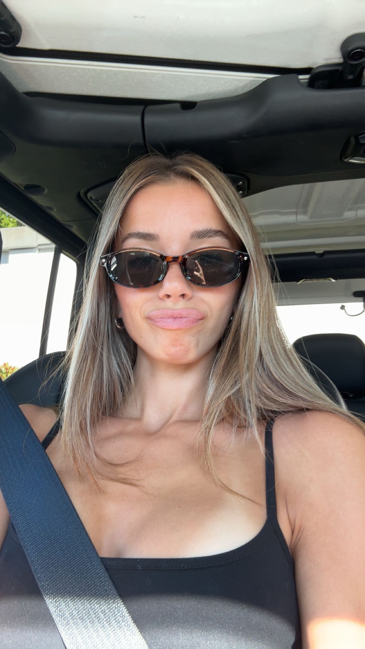 sadie.mckenna snapchat image archive image