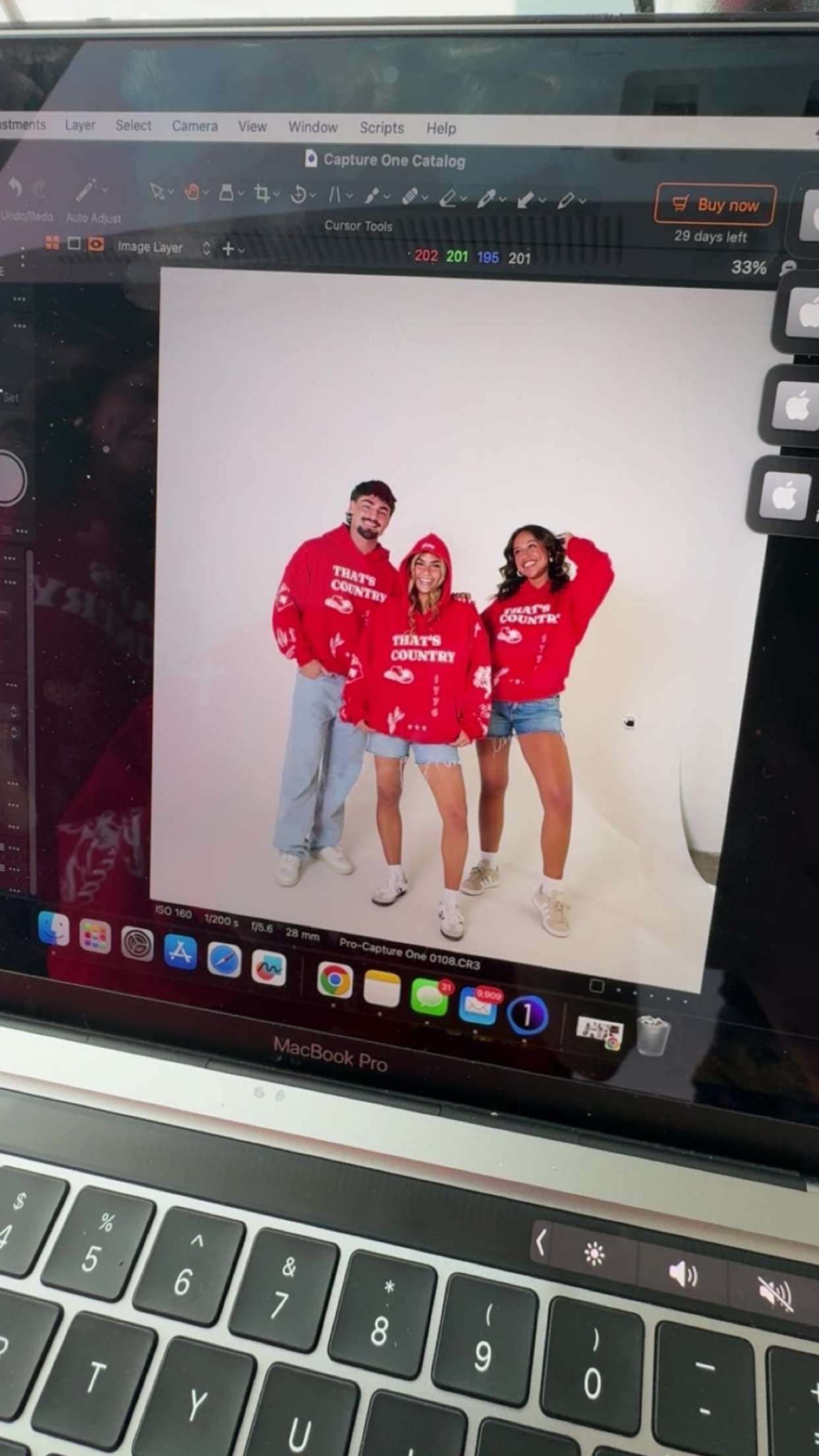 sadie.mckenna snapchat image archive image