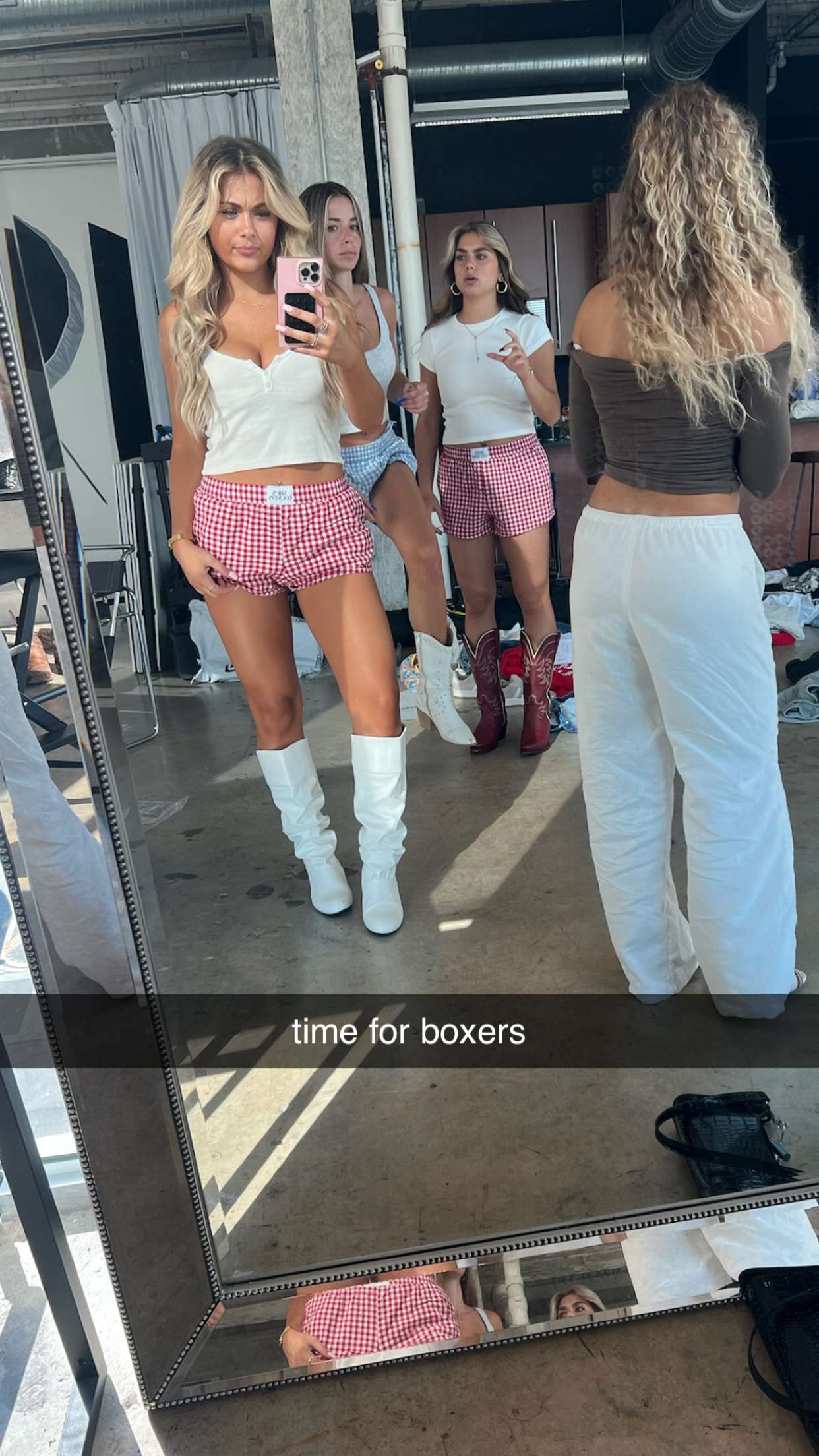 sadie.mckenna snapchat image archive image