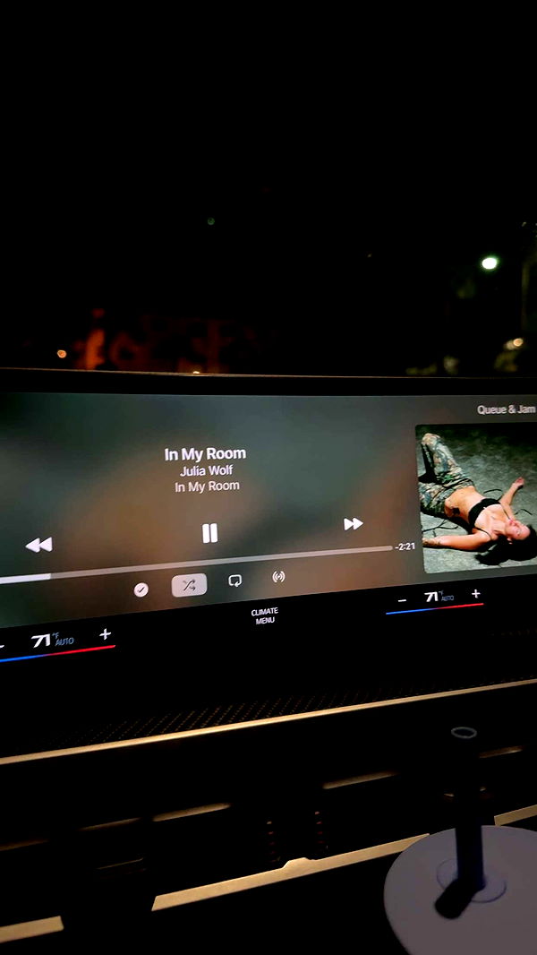 sadie.mckenna image ~ Altpins