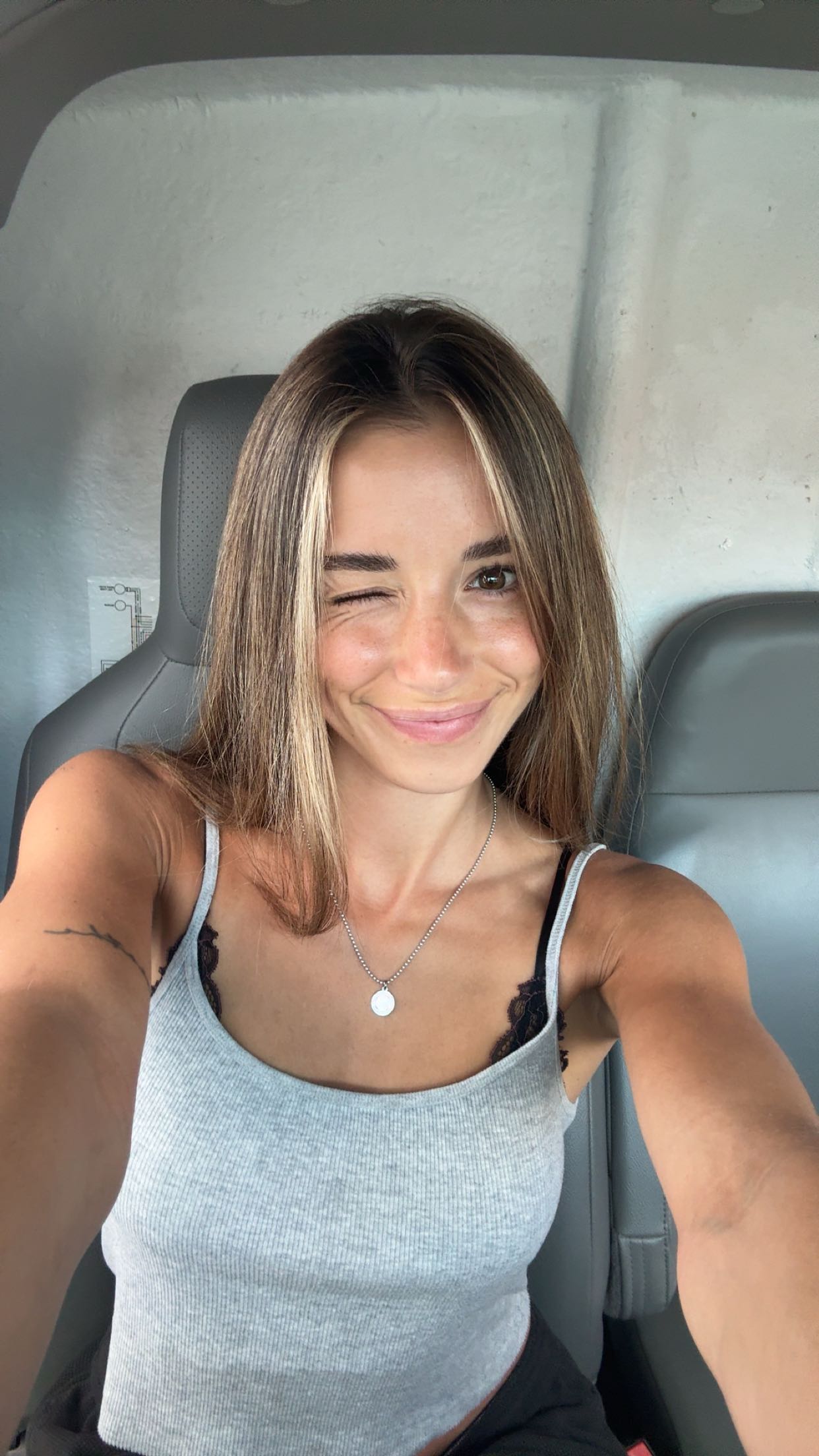 sadie.mckenna snapchat image archive image