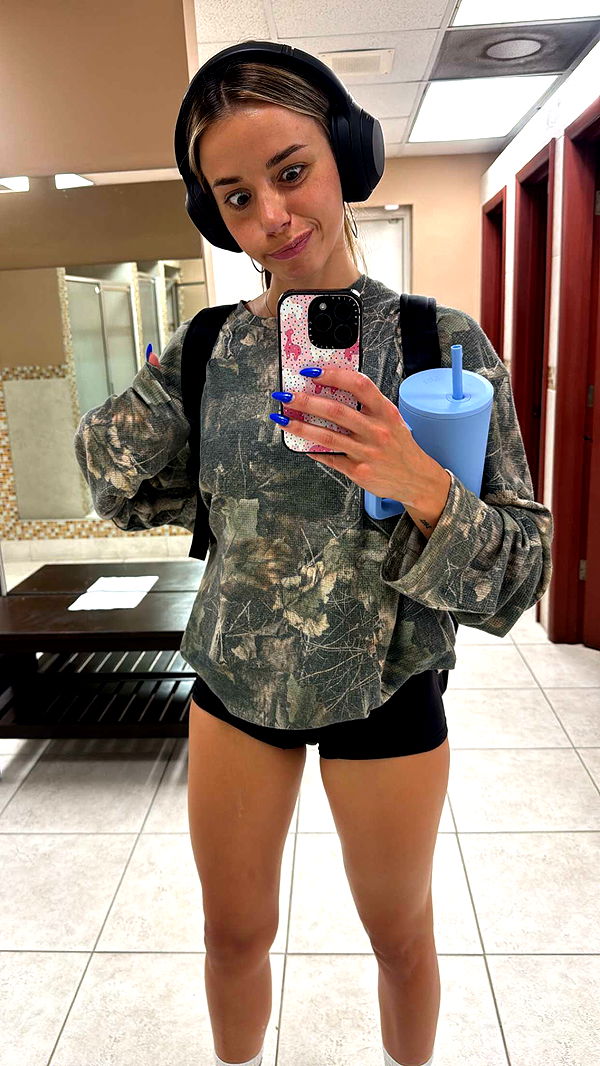 sadie.mckenna image ~ Altpins