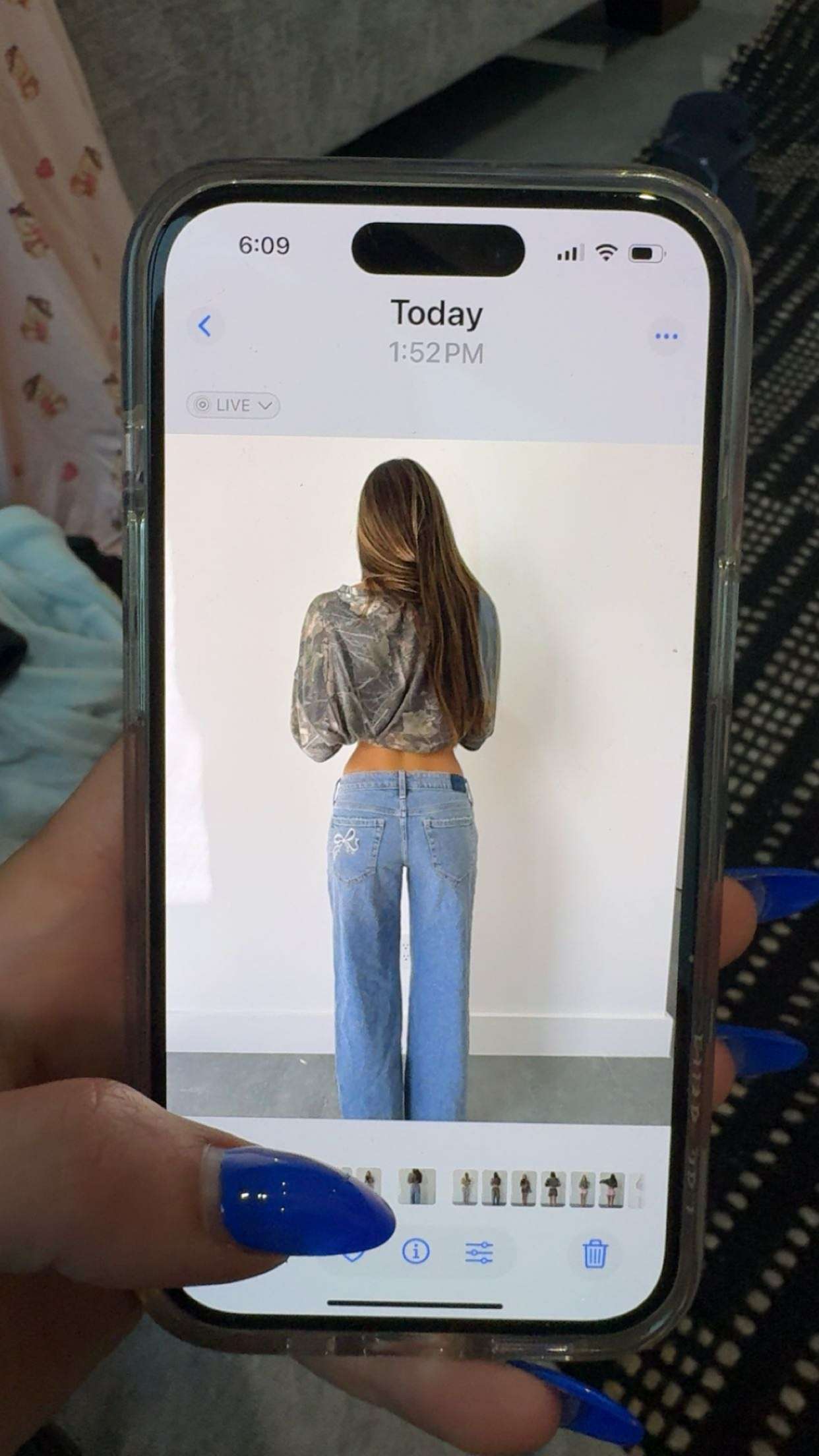 sadie.mckenna snapchat image archive image