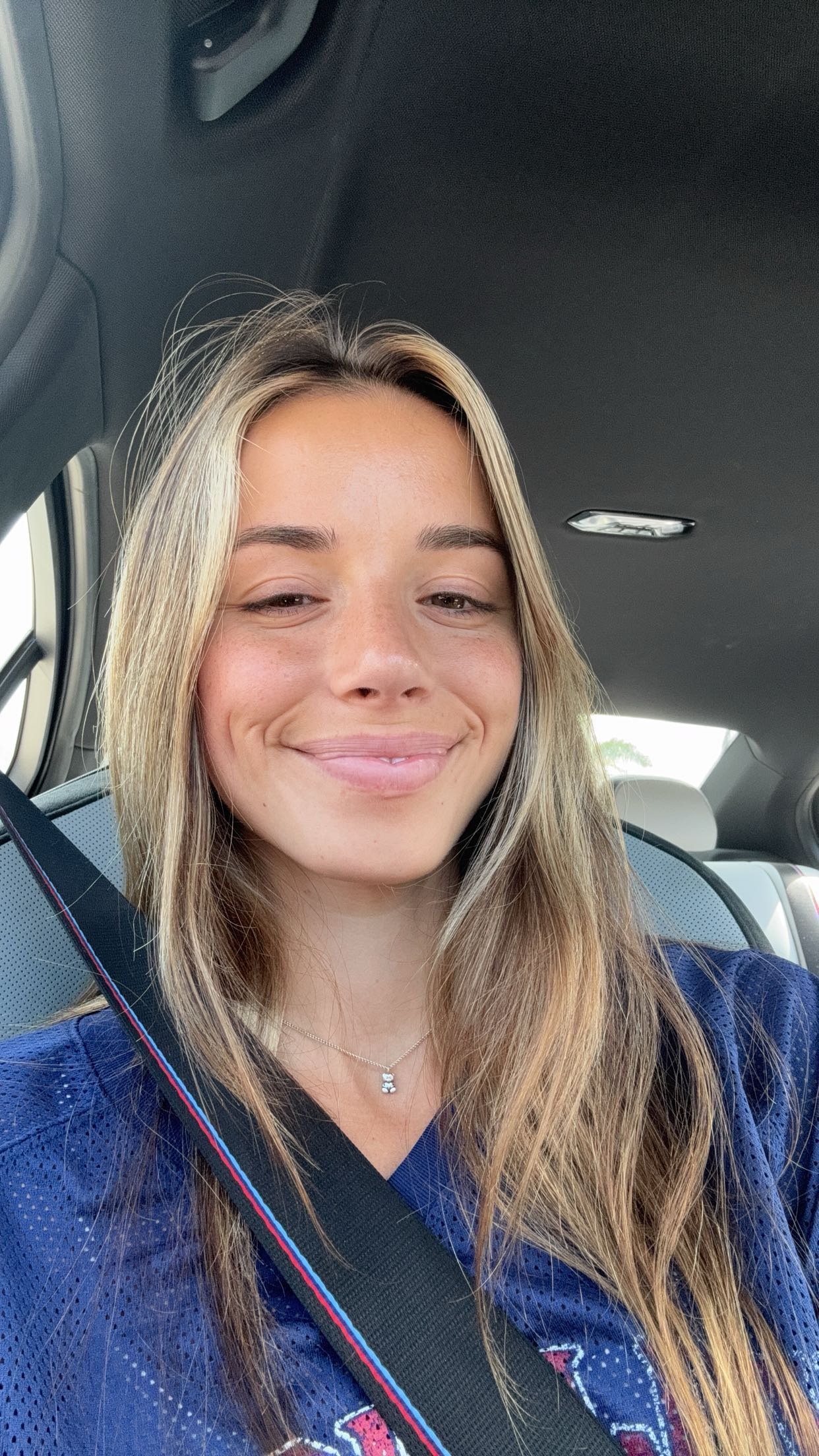 sadie.mckenna snapchat image archive image