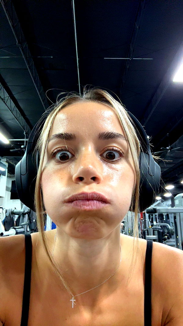 sadie.mckenna image ~ Altpins