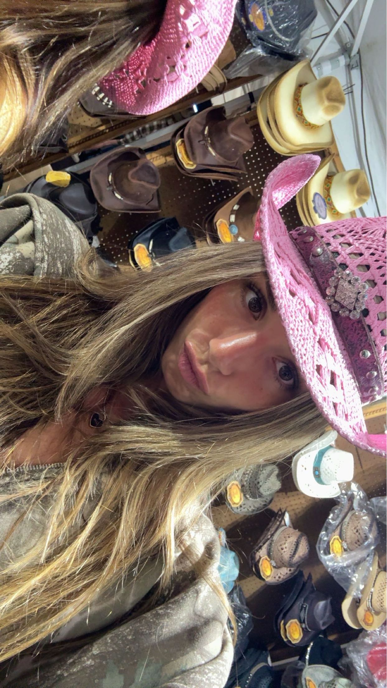 sadie.mckenna snapchat image archive image