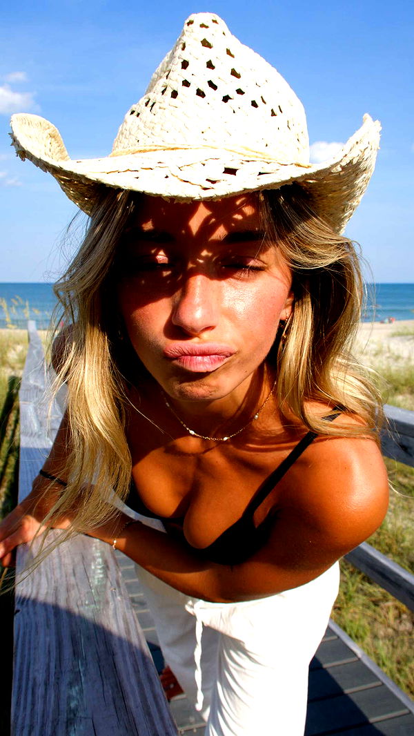 sadie.mckenna image ~ Altpins