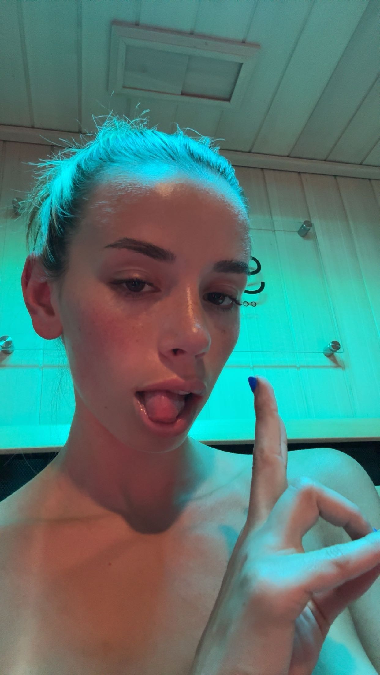 sadie.mckenna snapchat image archive image