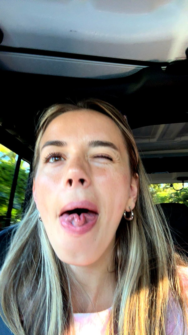 sadie.mckenna snapchat image archive image