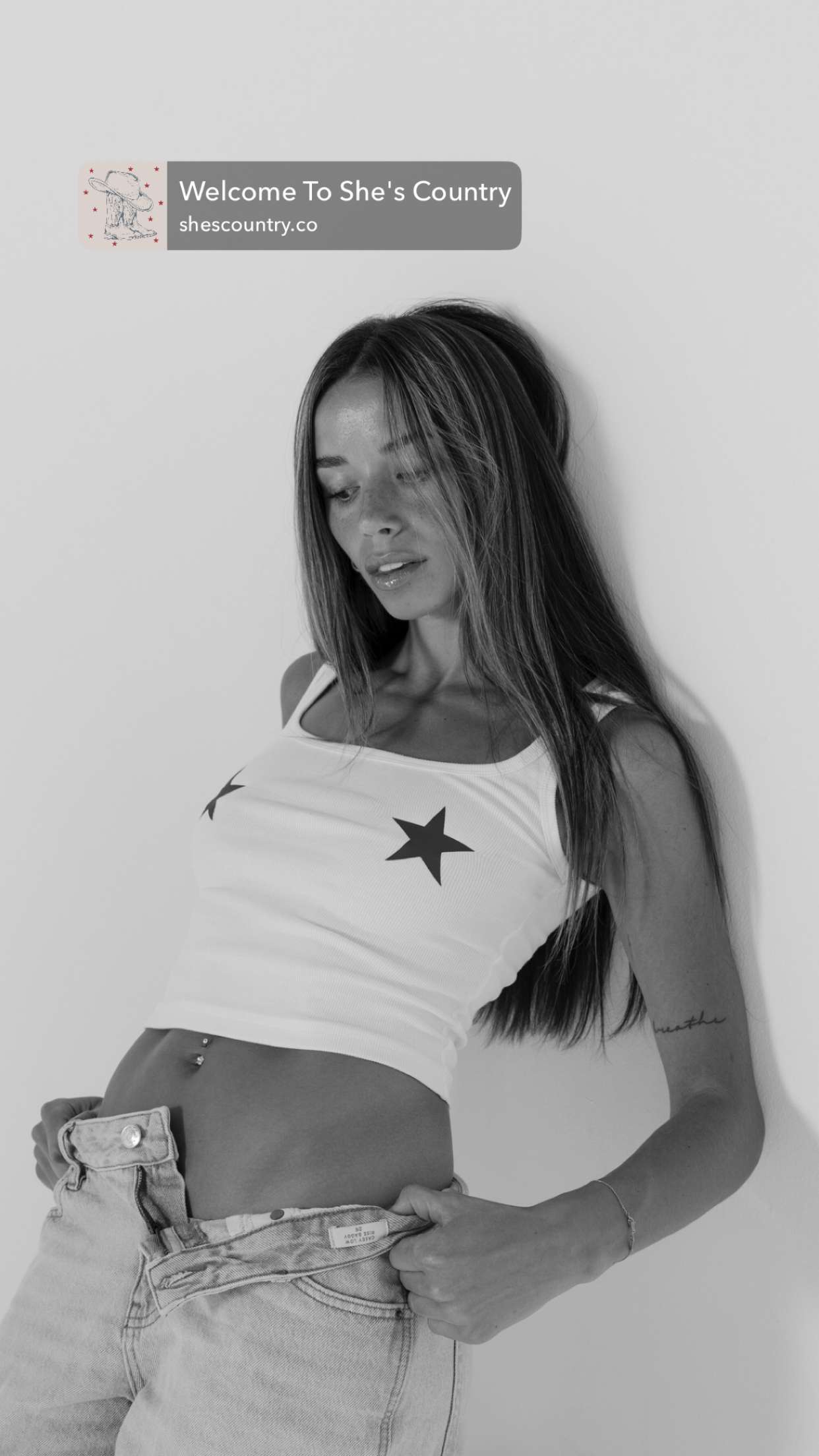 sadie.mckenna snapchat image archive image