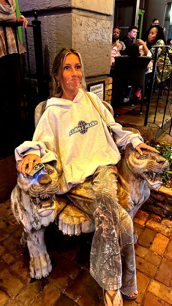 sadie.mckenna image ~ Altpins