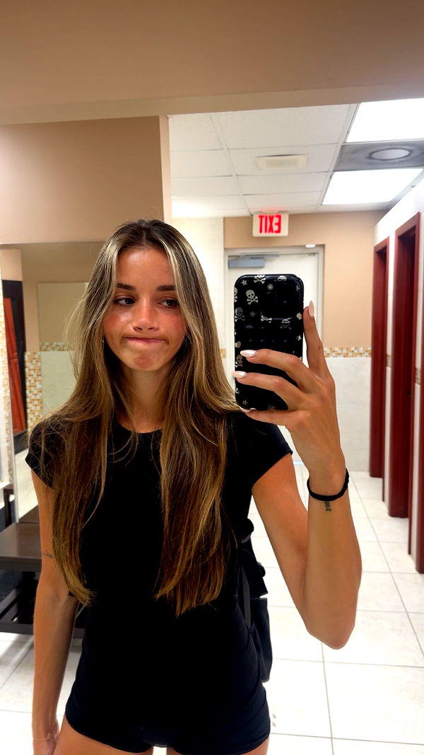 sadie.mckenna snapchat image archive image