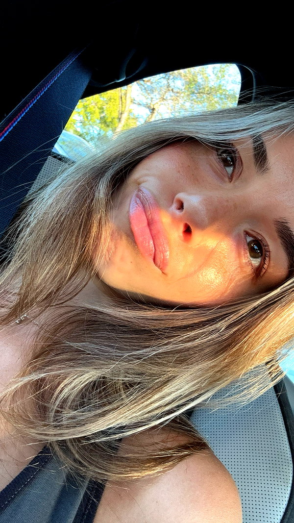sadie.mckenna snapchat image archive image