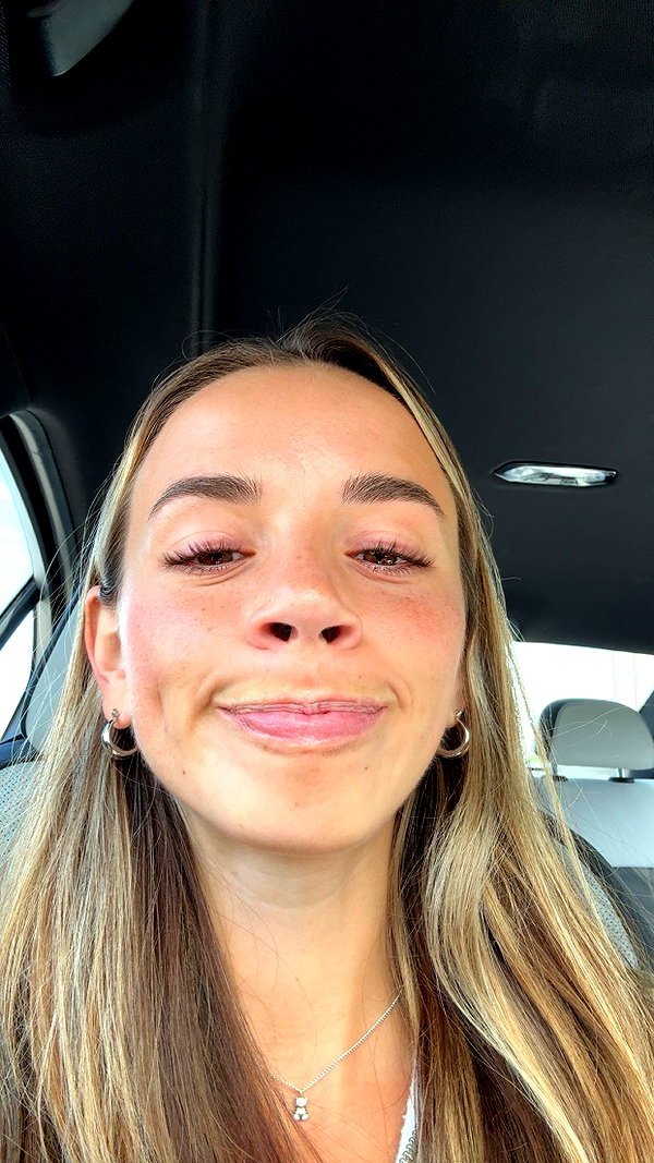 sadie.mckenna snapchat image archive image