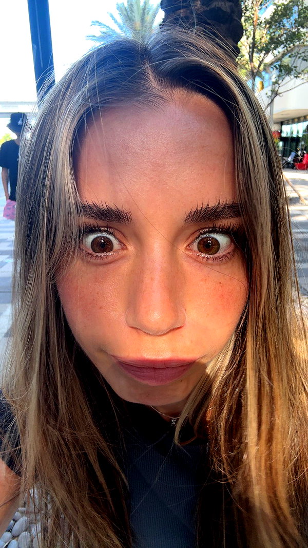 sadie.mckenna snapchat image archive image