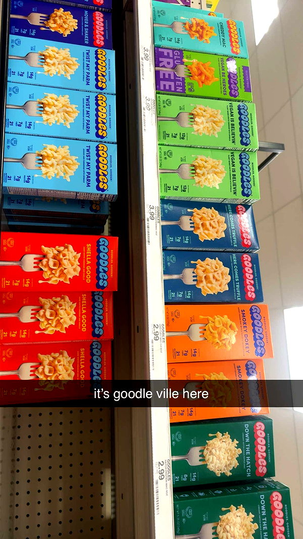 sadie.mckenna snapchat image archive image