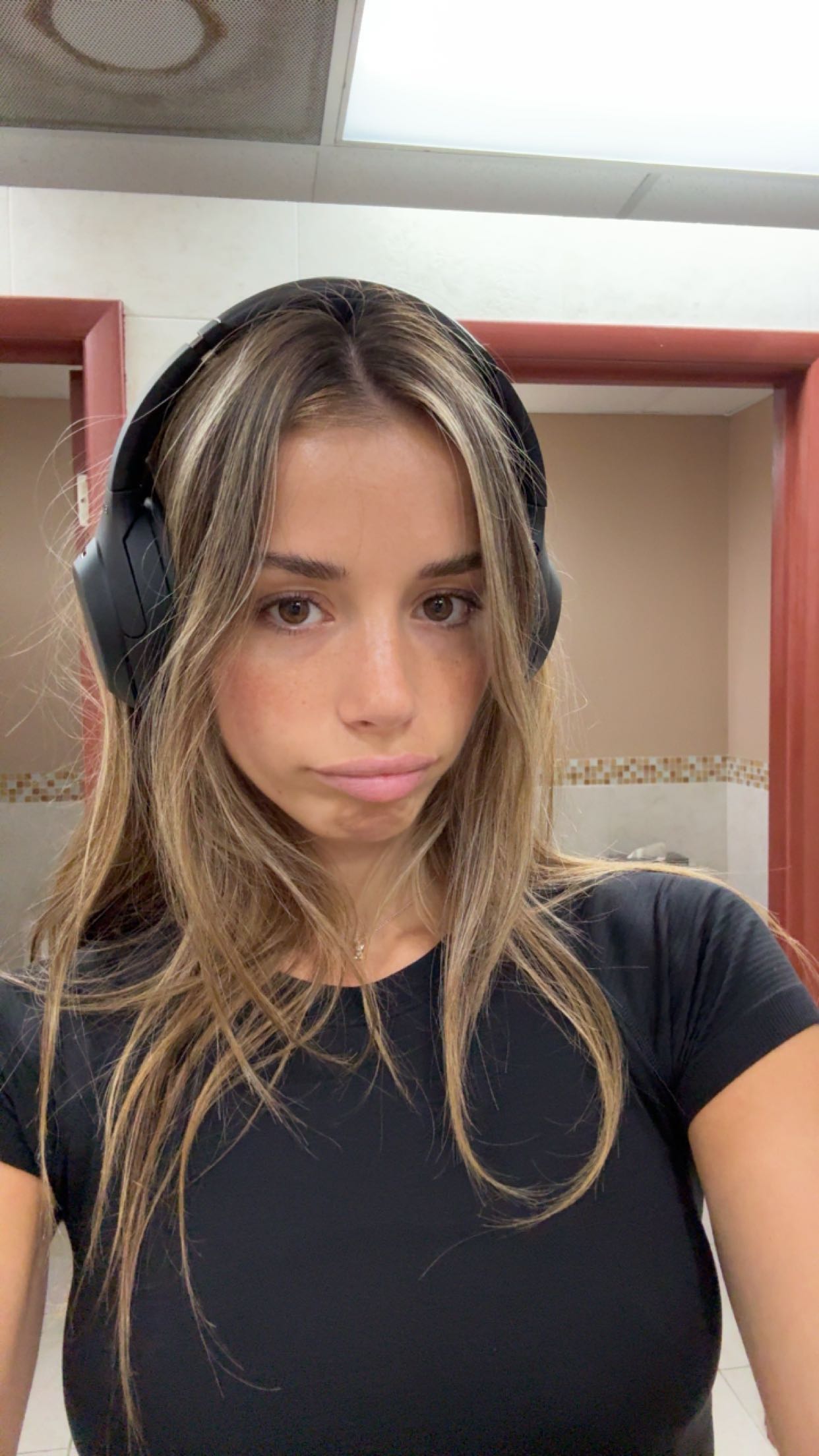 sadie.mckenna snapchat image archive image