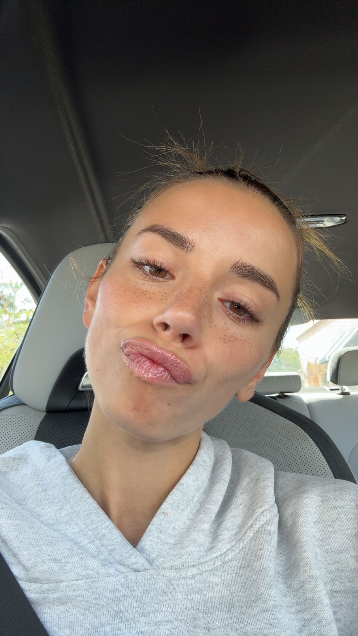 sadie.mckenna snapchat image archive image