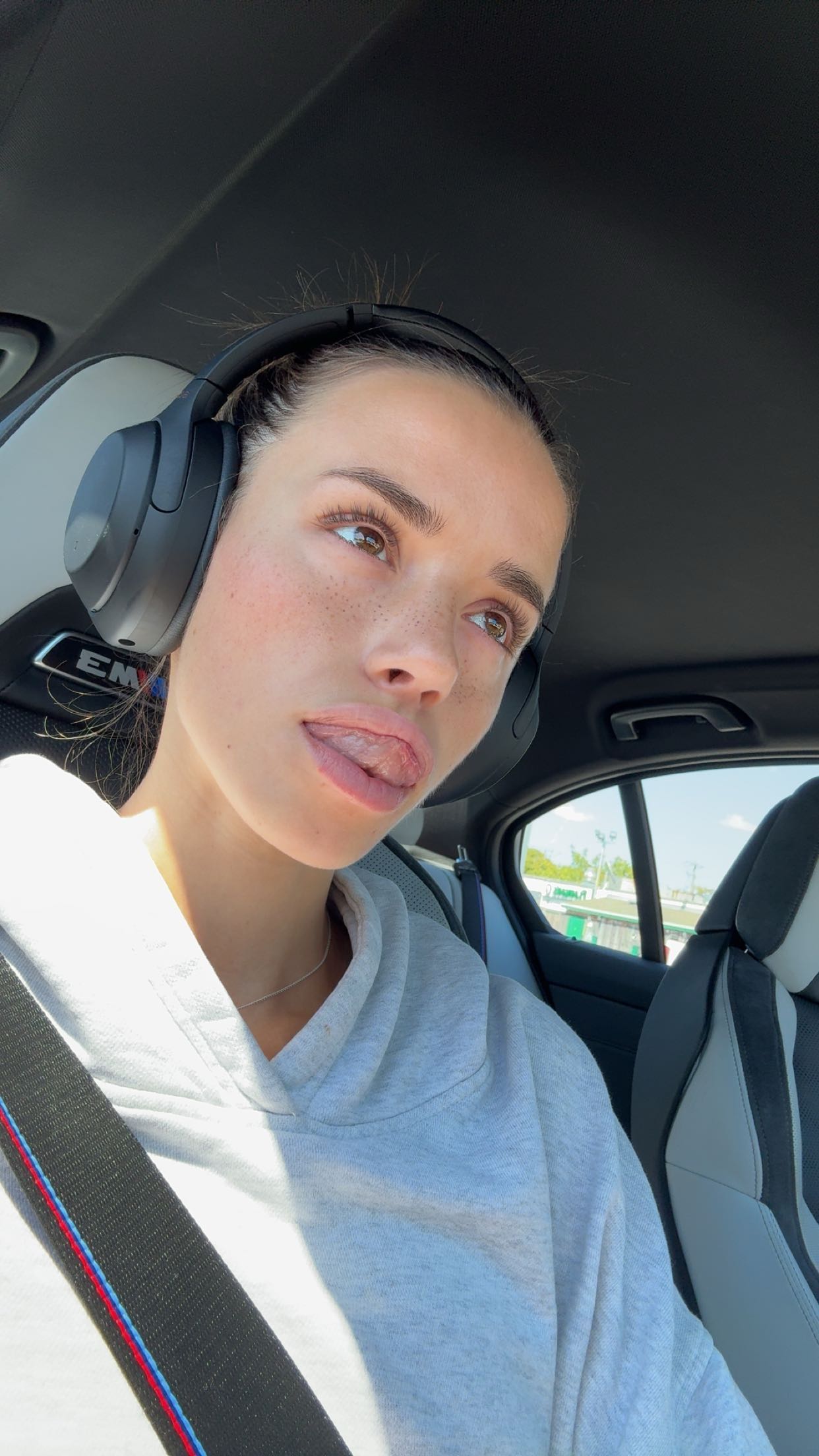 sadie.mckenna snapchat image archive image