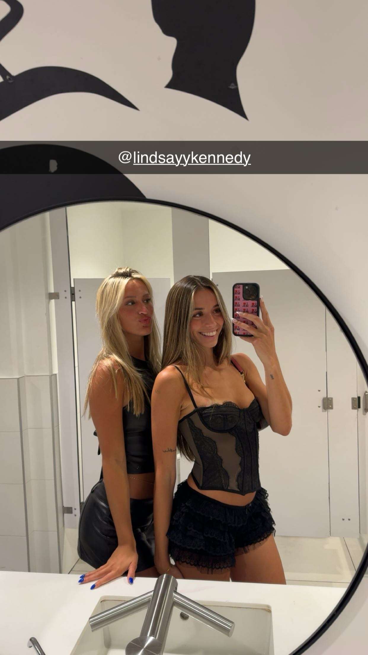 sadie.mckenna snapchat image archive image