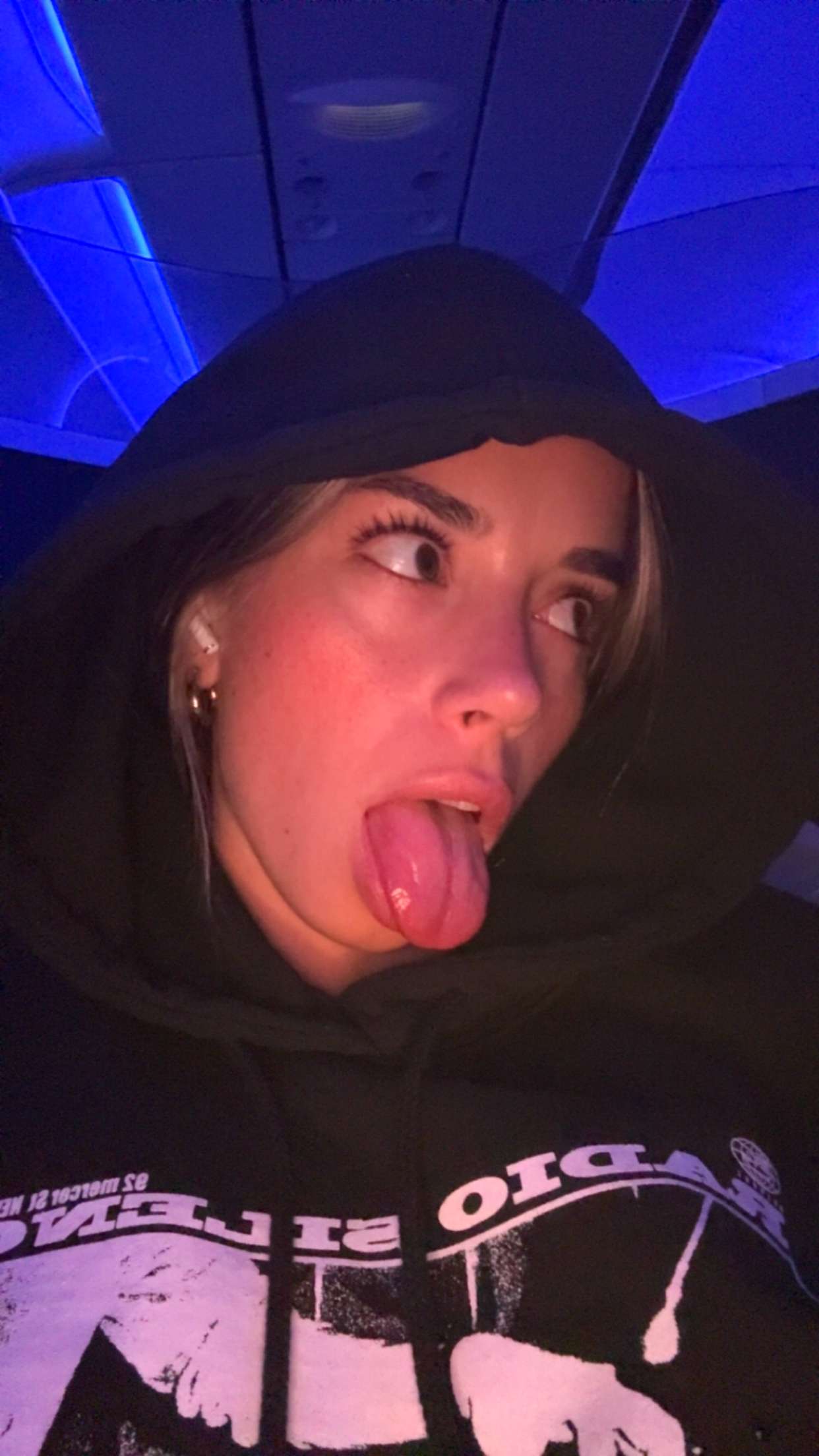 sadie.mckenna snapchat image archive image