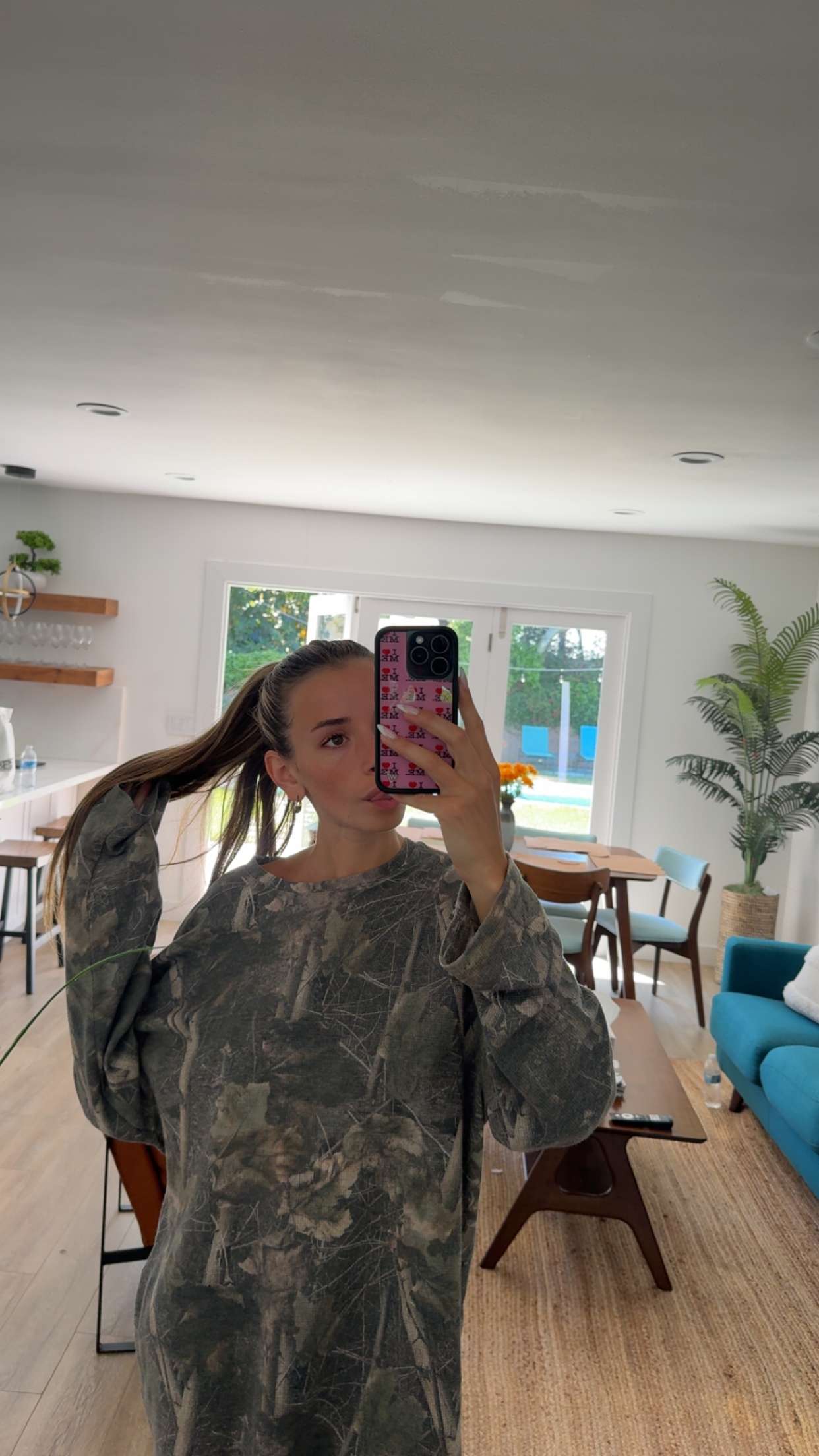 sadie.mckenna snapchat image archive image