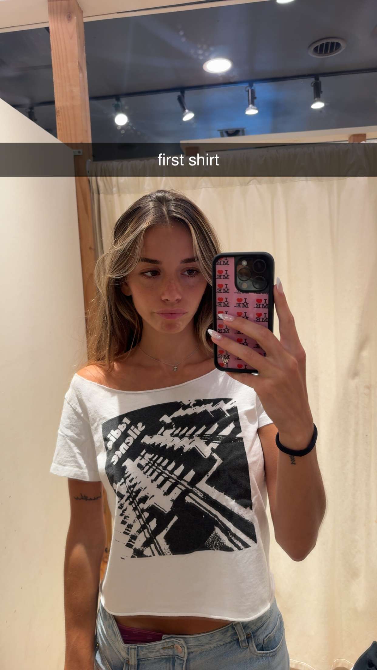 sadie.mckenna snapchat image archive image