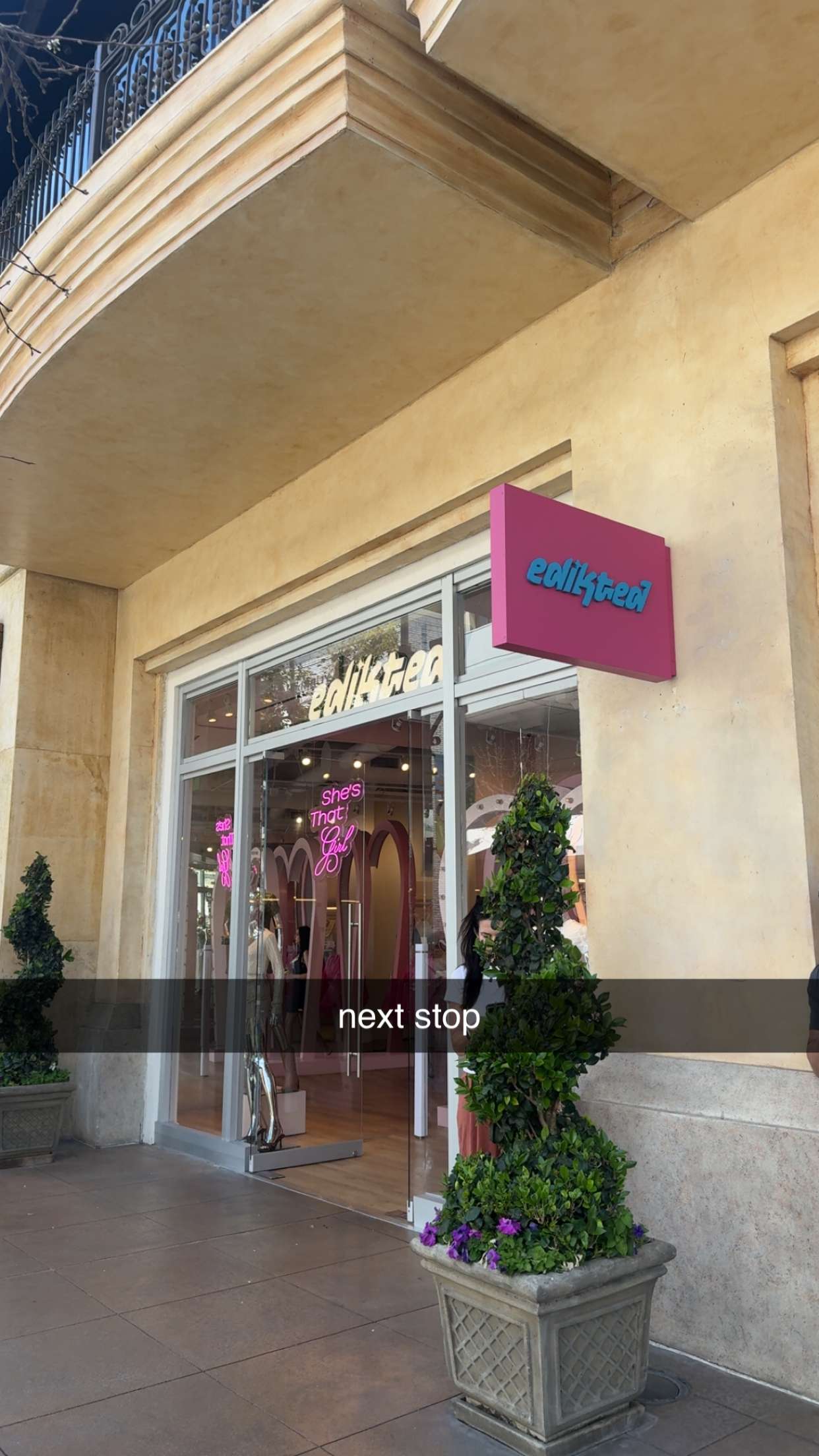 sadie.mckenna snapchat image archive image