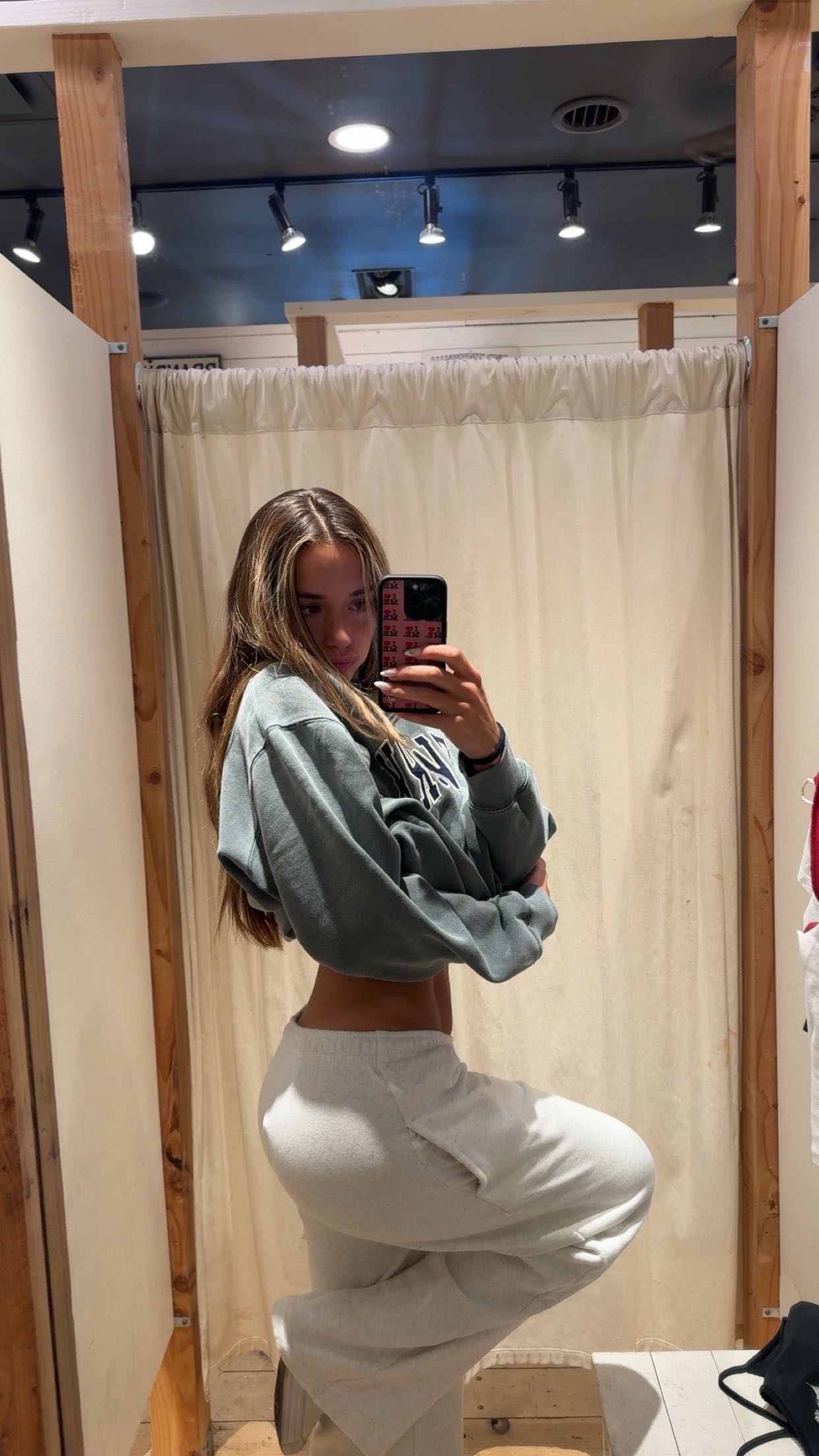 sadie.mckenna snapchat image archive image