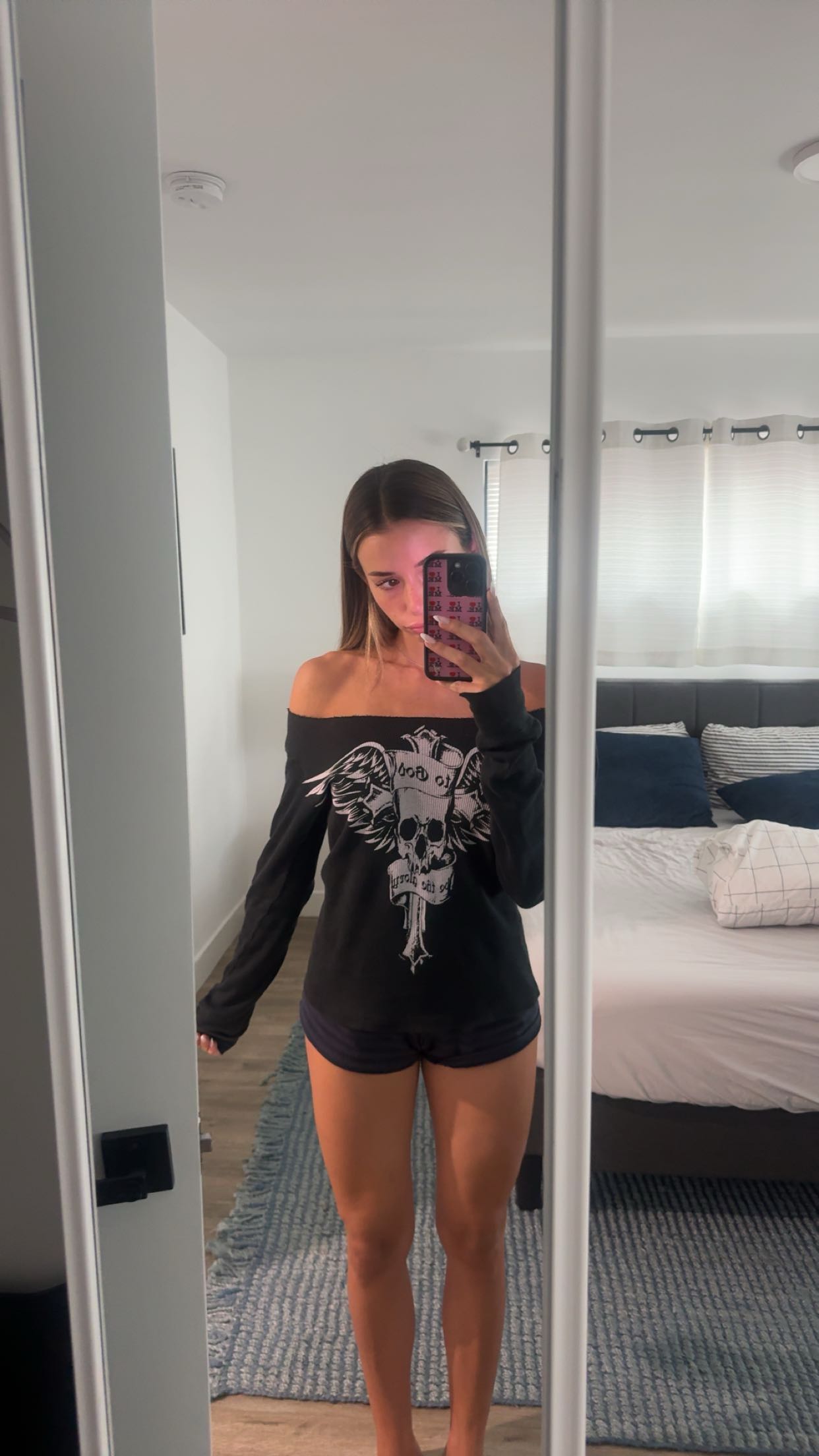 sadie.mckenna snapchat image archive image