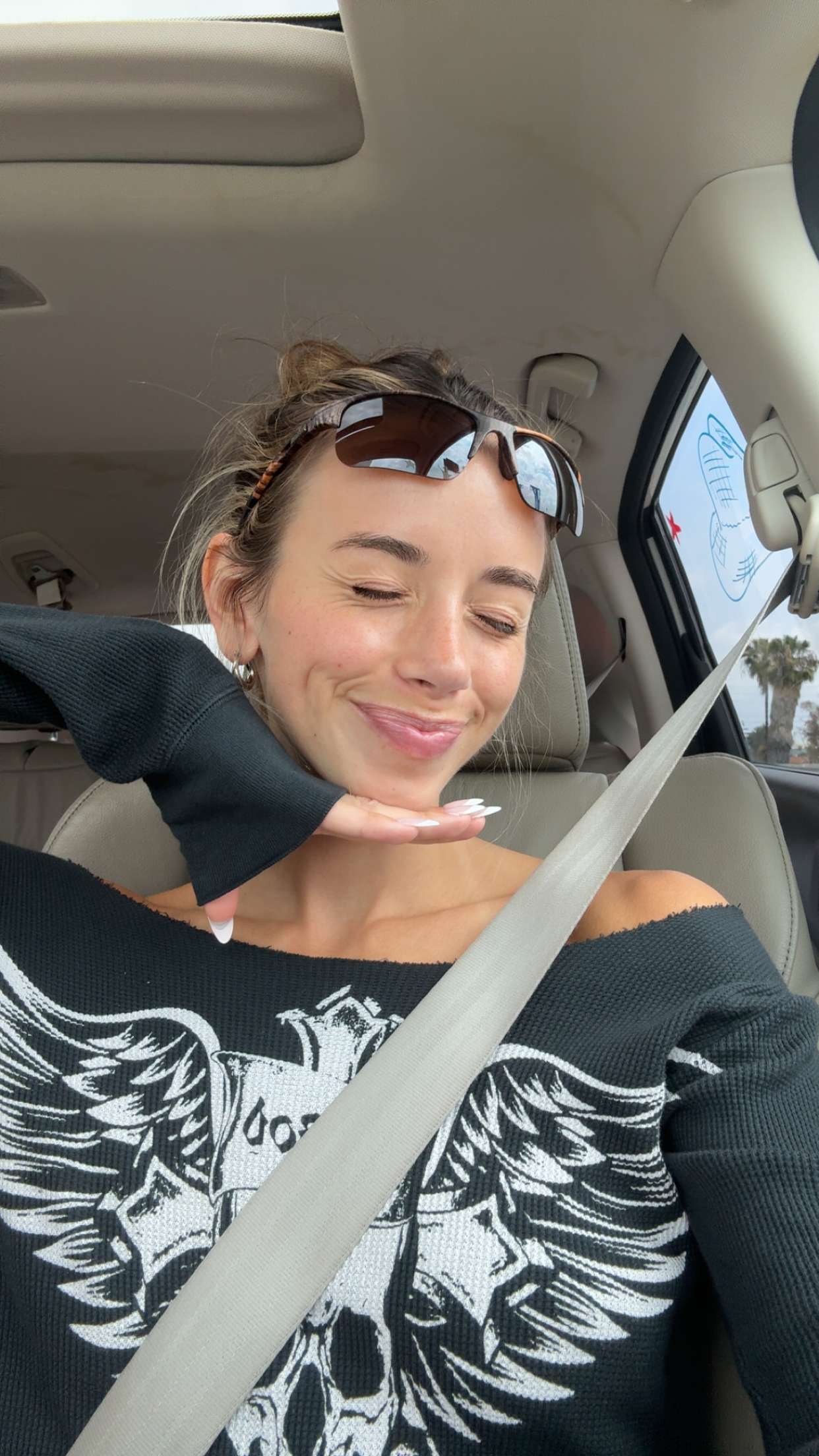 sadie.mckenna snapchat image archive image