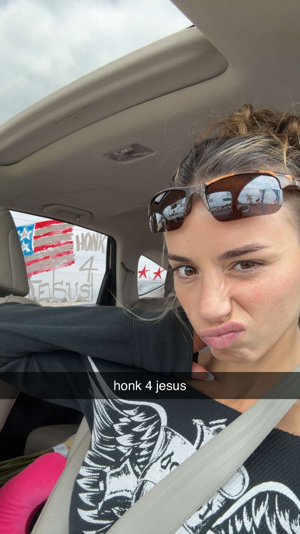 sadie.mckenna snapchat image archive image