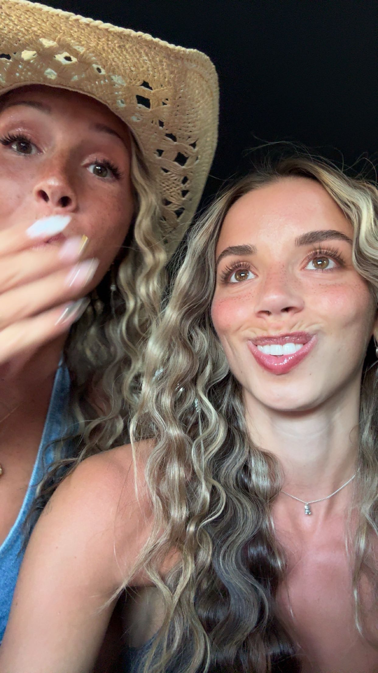 sadie.mckenna snapchat image archive image