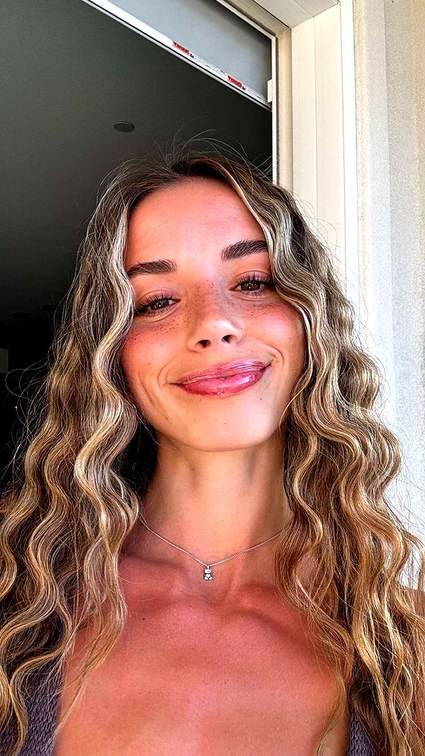 sadie.mckenna image ~ Altpins