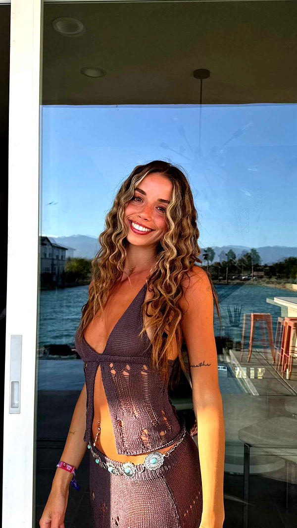 sadie.mckenna image ~ Altpins