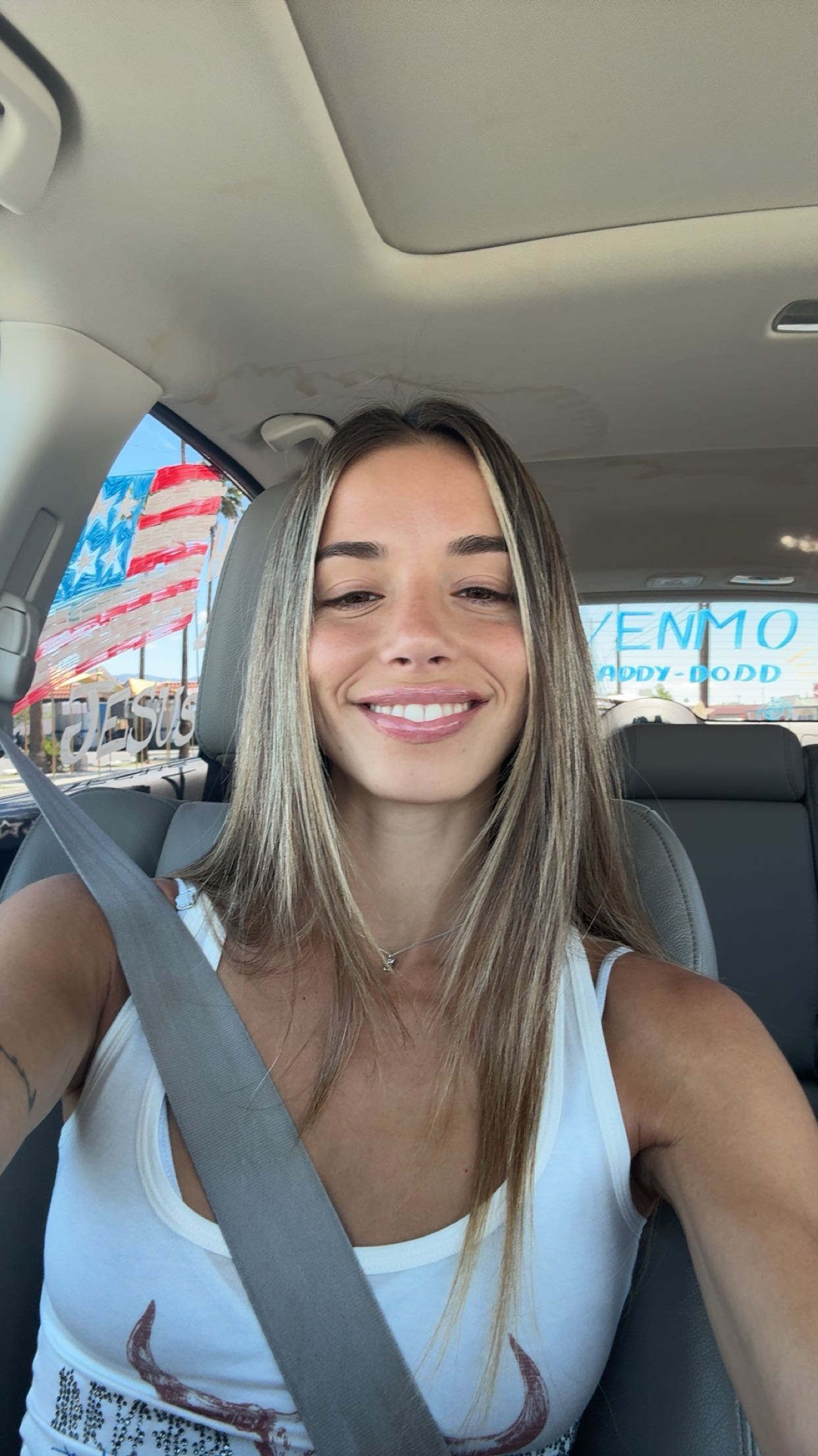 sadie.mckenna snapchat image archive image