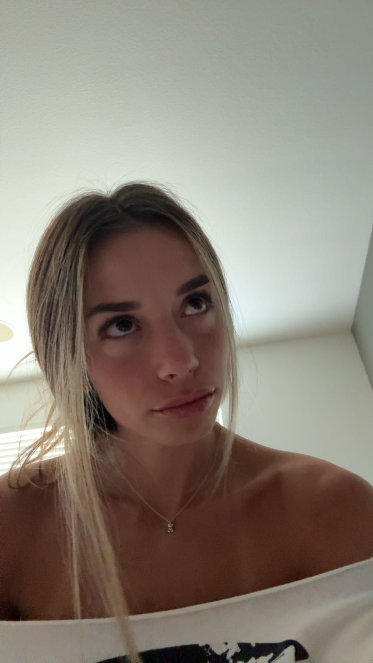 sadie.mckenna snapchat image archive image