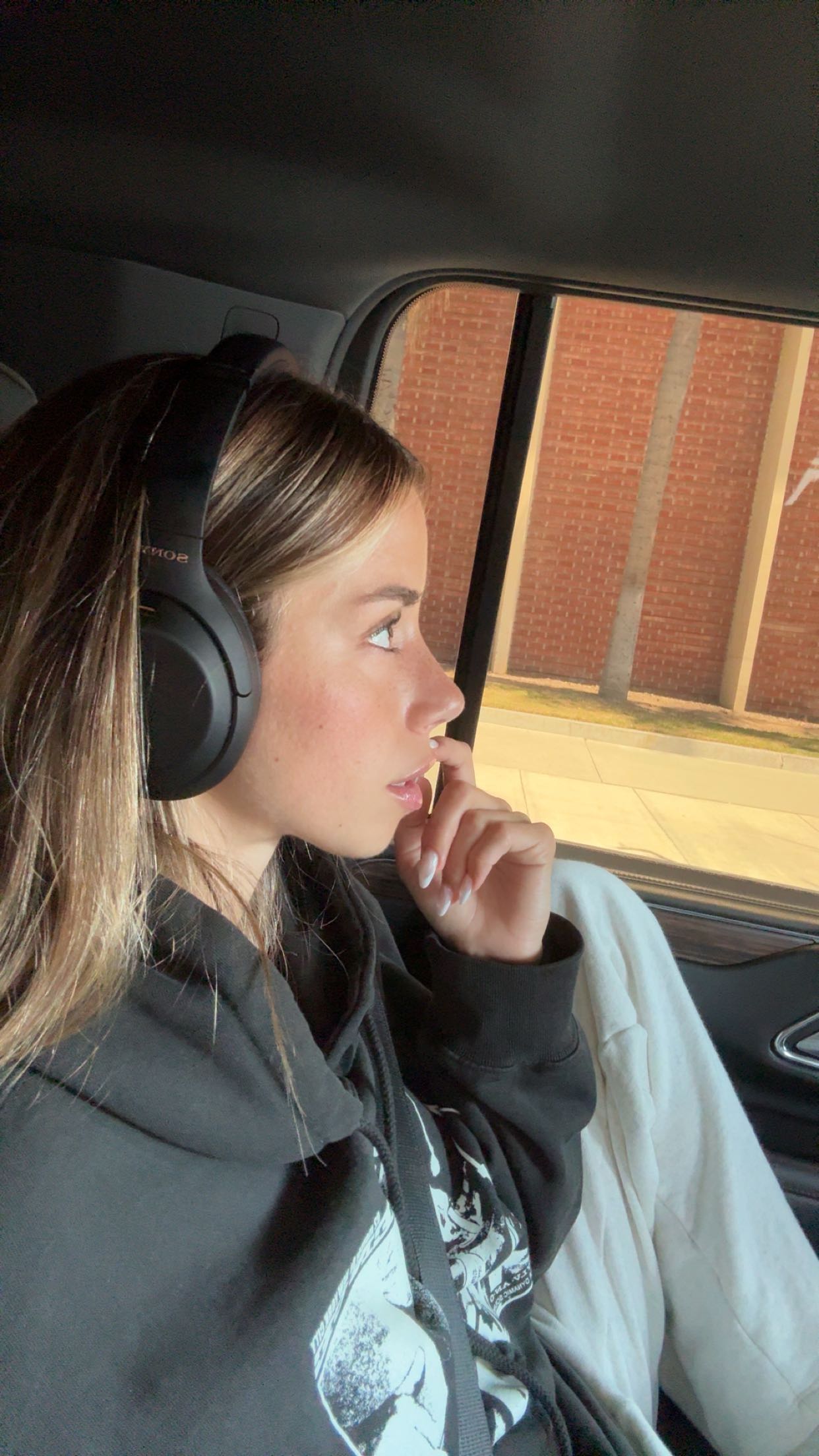 sadie.mckenna snapchat image archive image