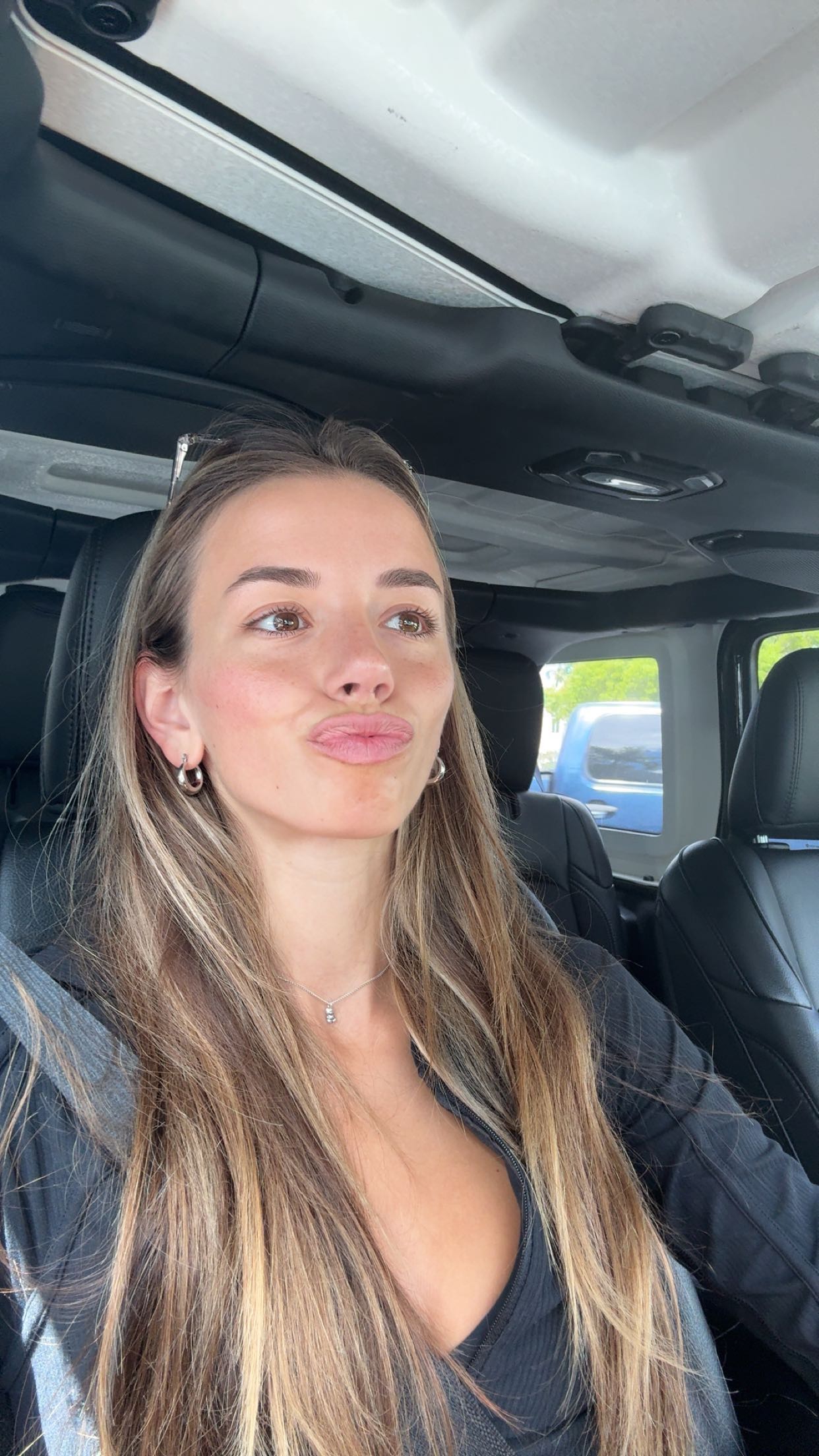 sadie.mckenna snapchat image archive image